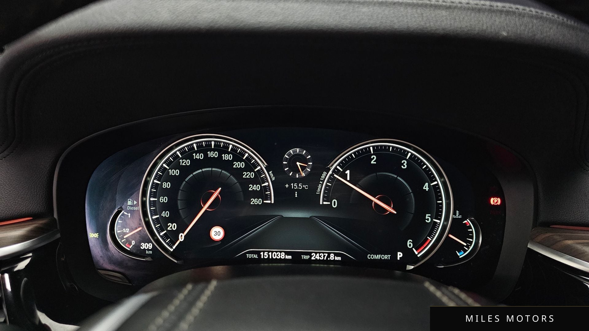 BMW 5시리즈 (G30) 2017 — миниатюра 8