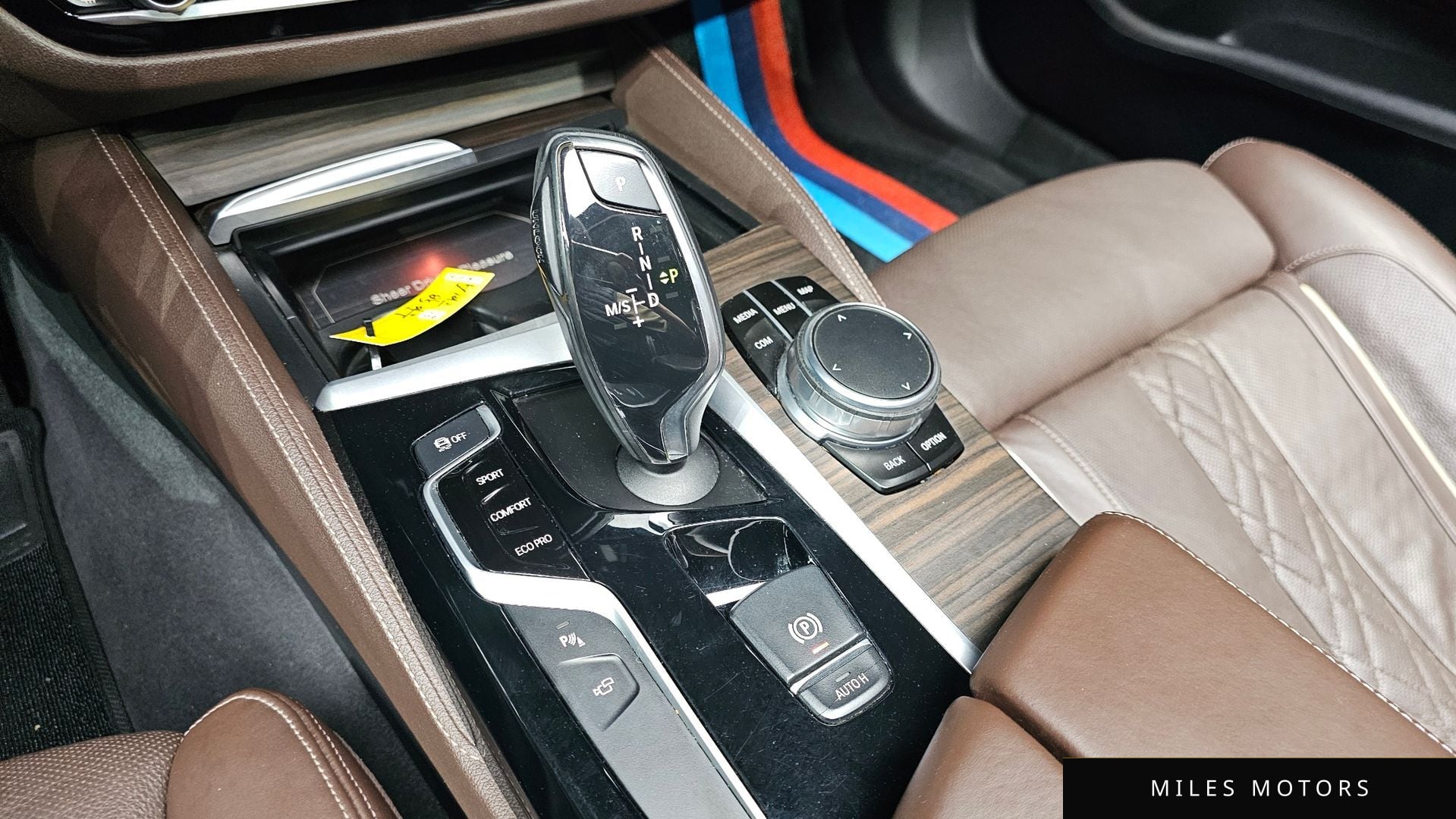 BMW 5시리즈 (G30) 2017 — миниатюра 9