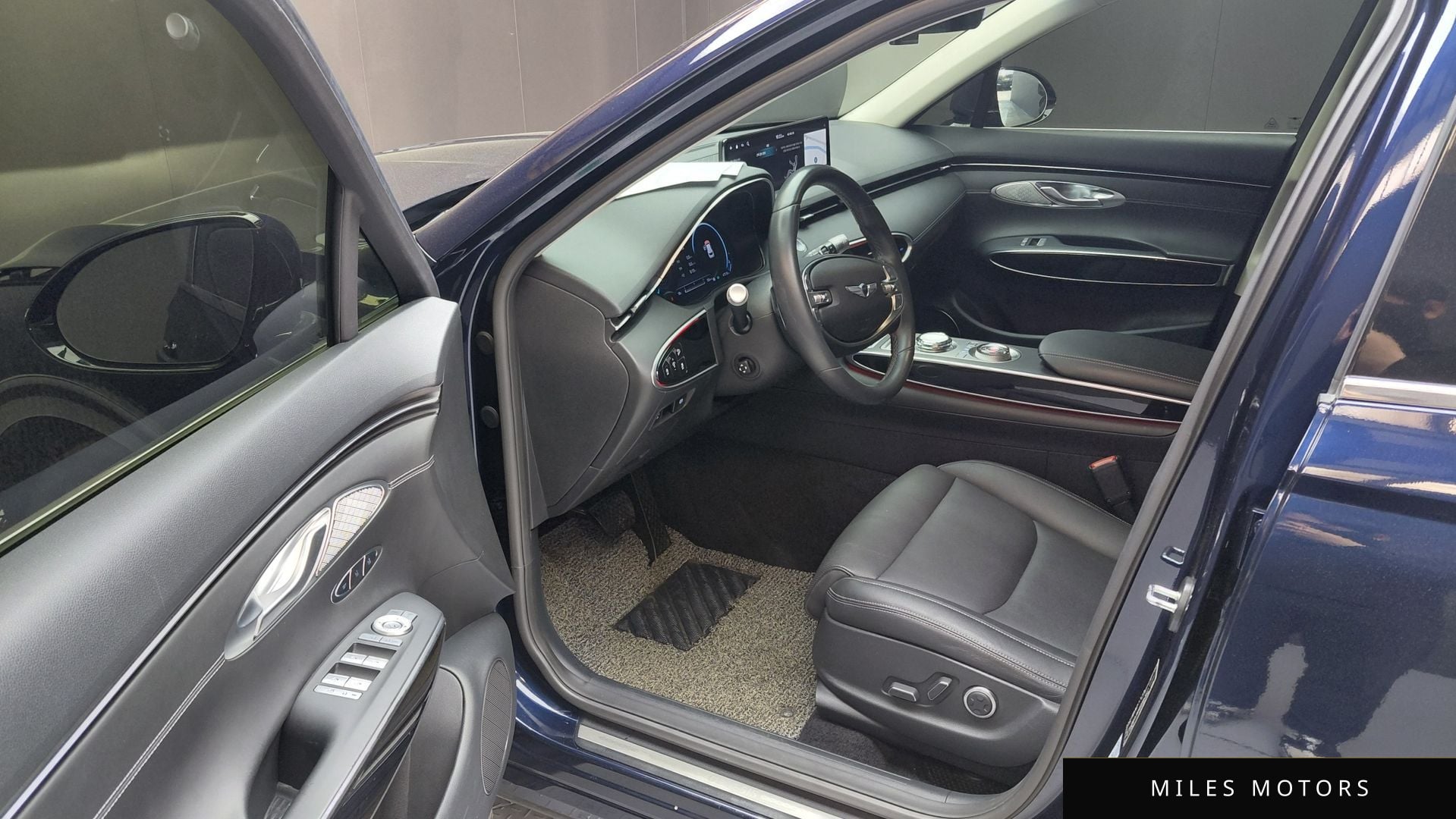 Genesis GV70 2021 — миниатюра 13