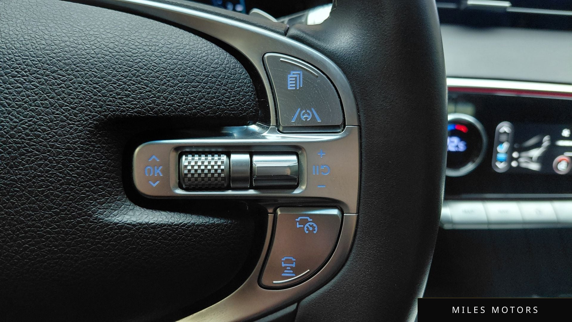 Genesis GV70 2021 — миниатюра 23