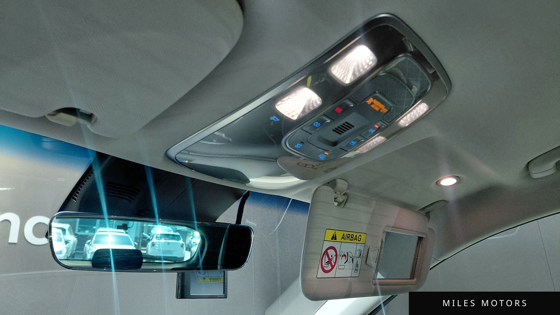 Genesis GV70 2021 — миниатюра 32
