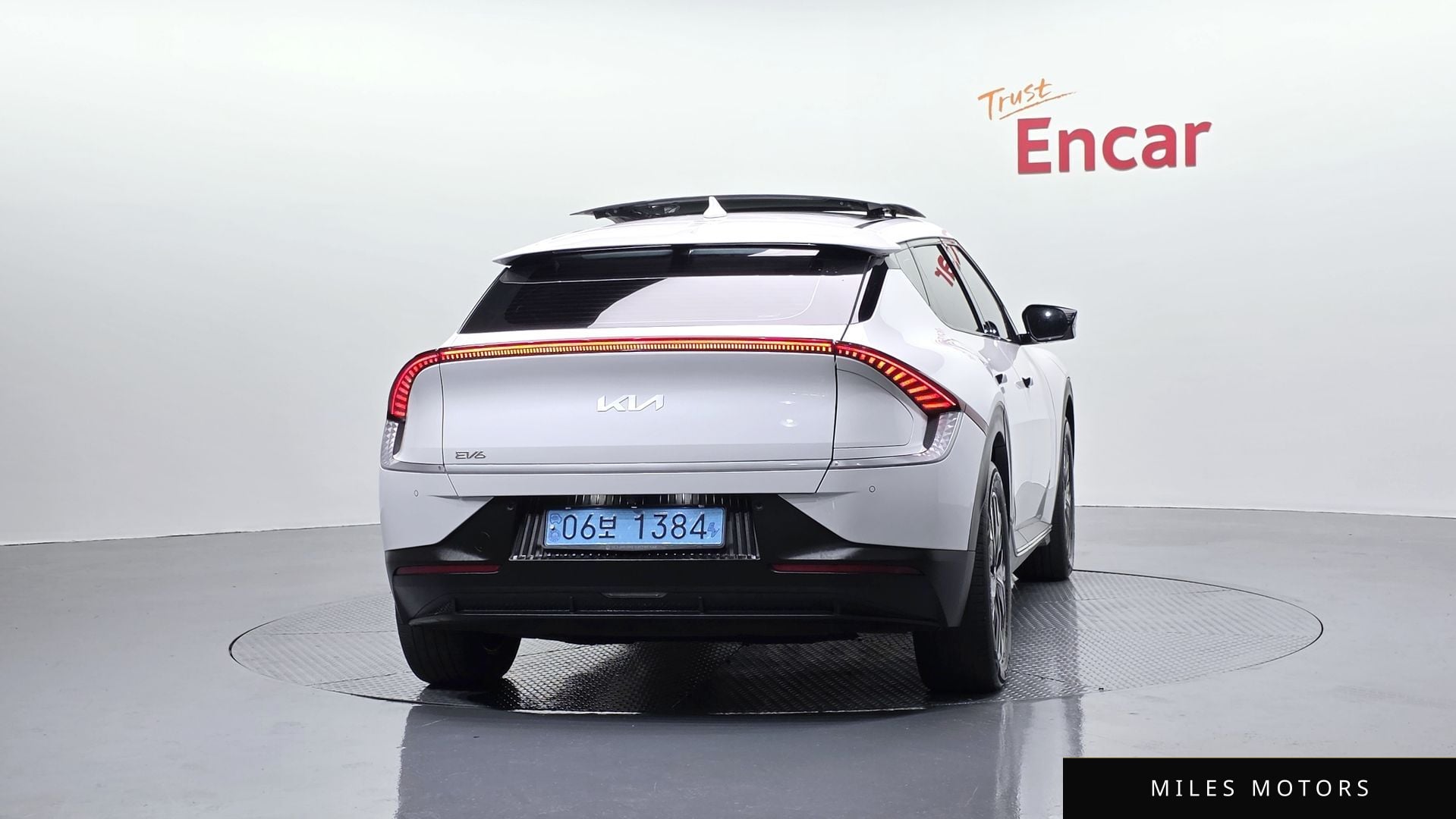 Kia EV6 2022 — миниатюра 4