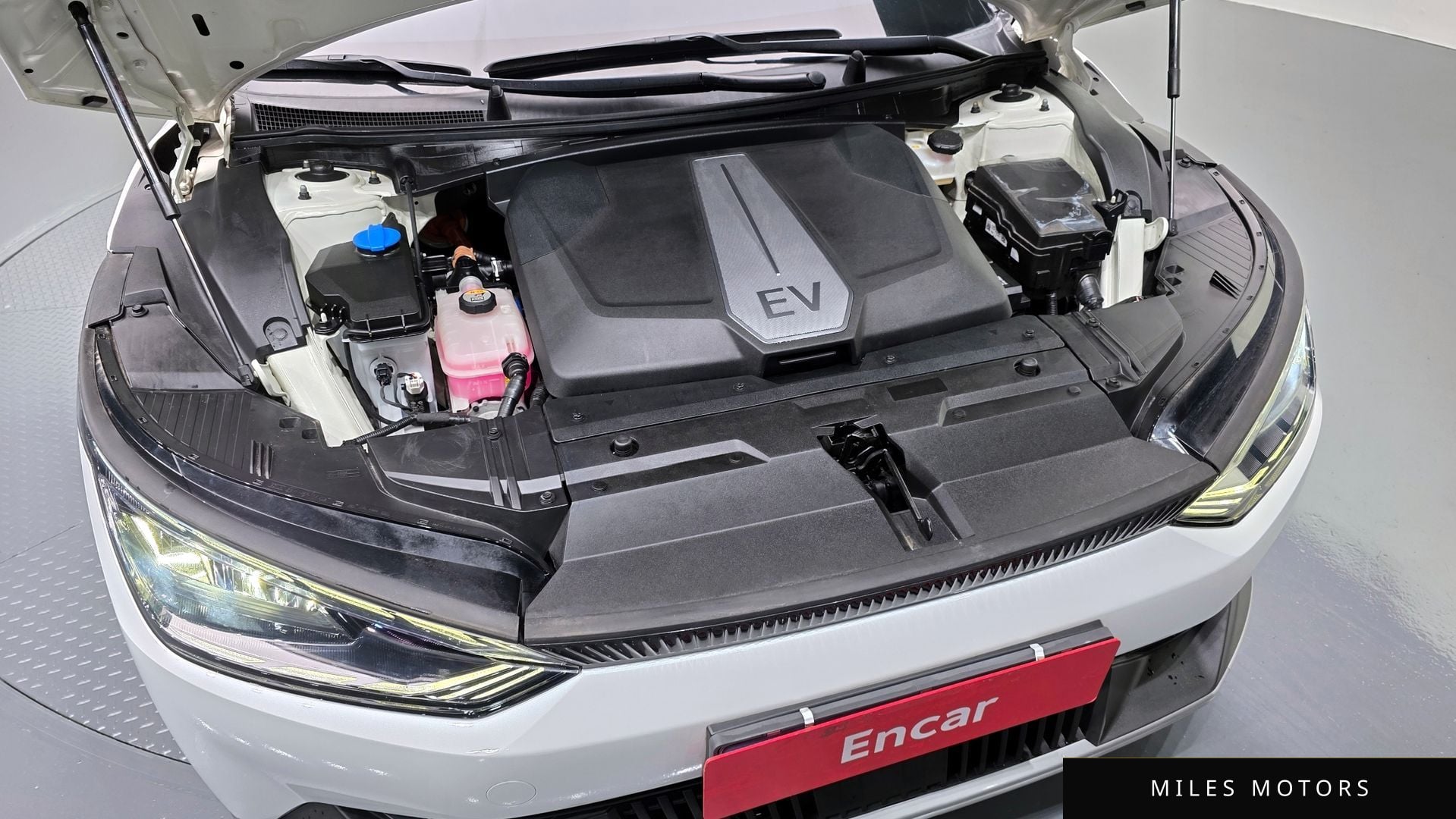 Kia EV6 2022 — миниатюра 6