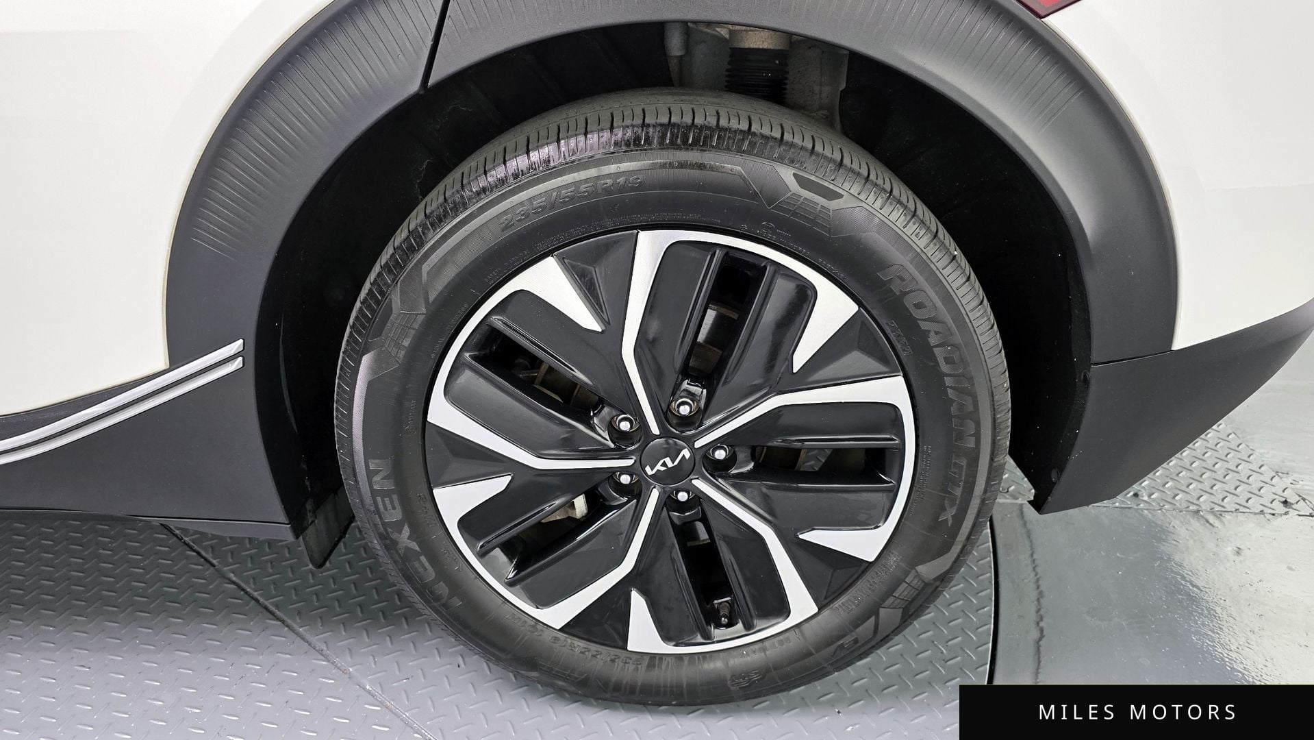 Kia EV6 2022 — миниатюра 7