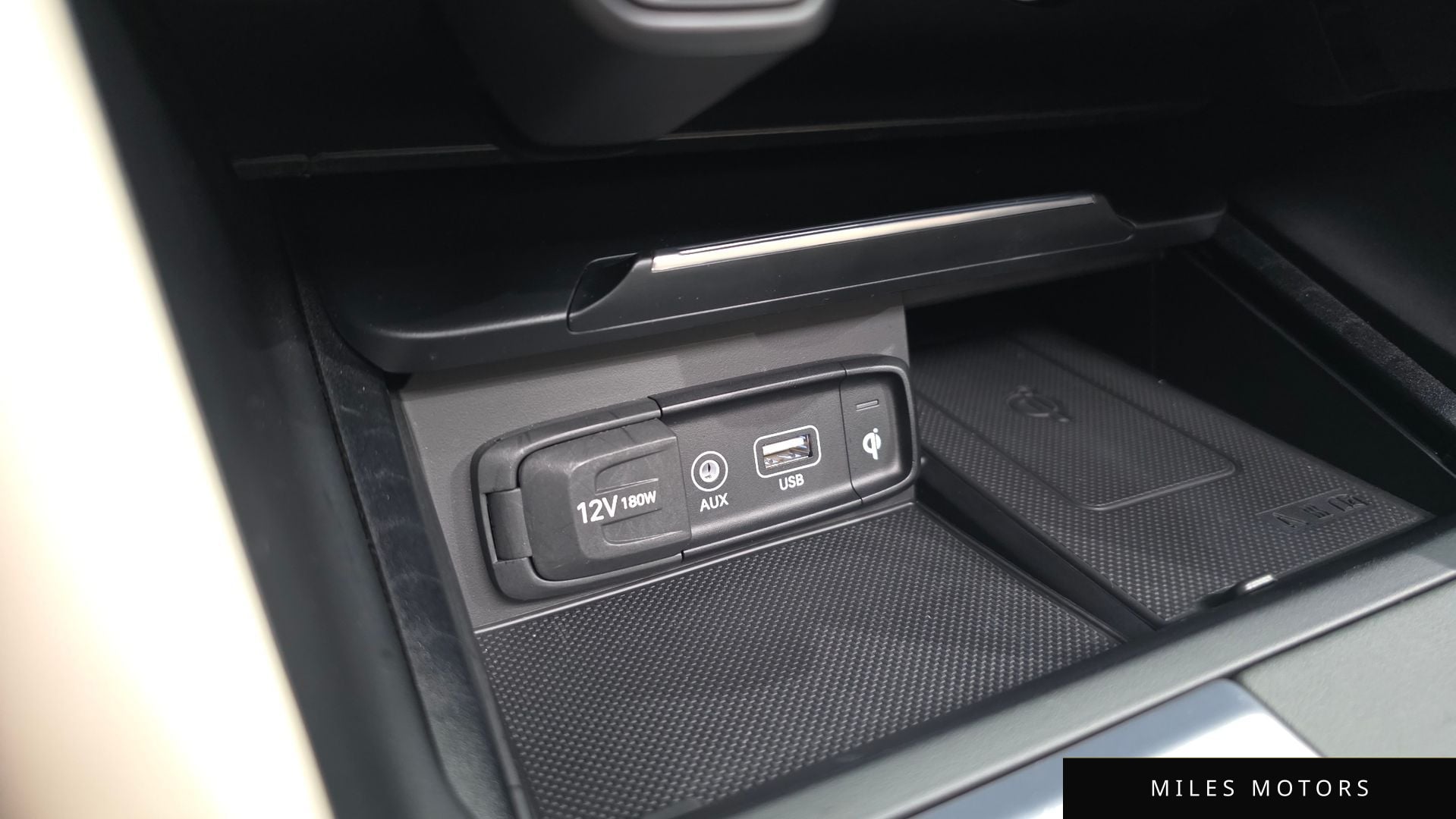 Genesis G70 2018 — миниатюра 16