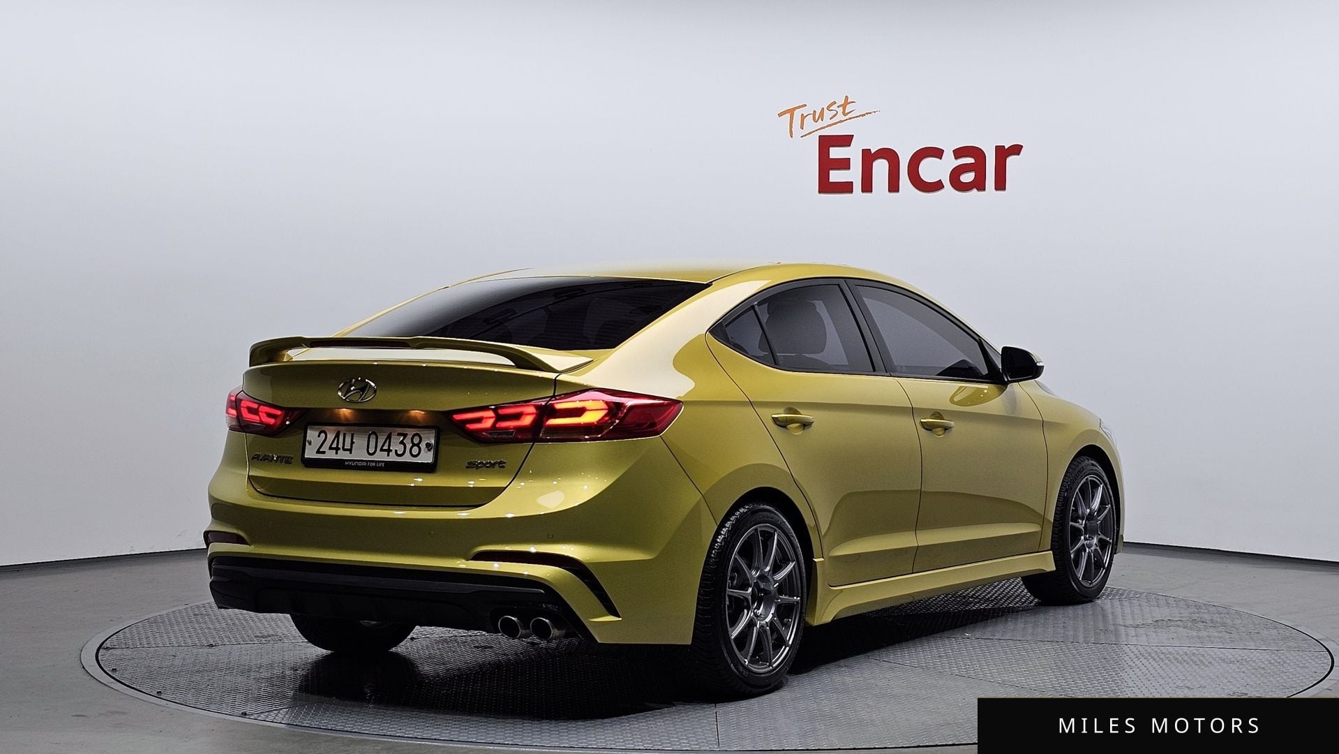 Hyundai AVANTE 2017 — миниатюра 2
