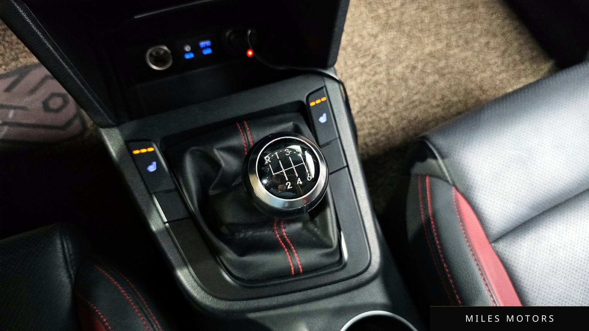 Hyundai AVANTE 2017 — миниатюра 12