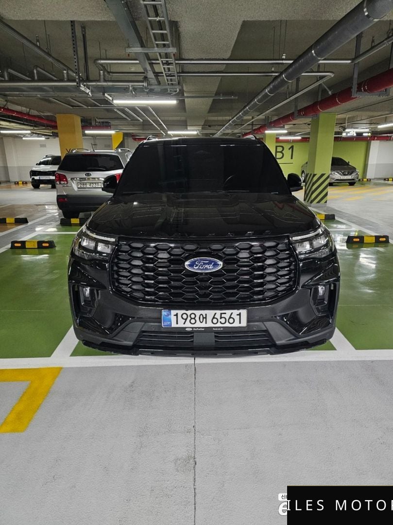 Ford Explorer 2025