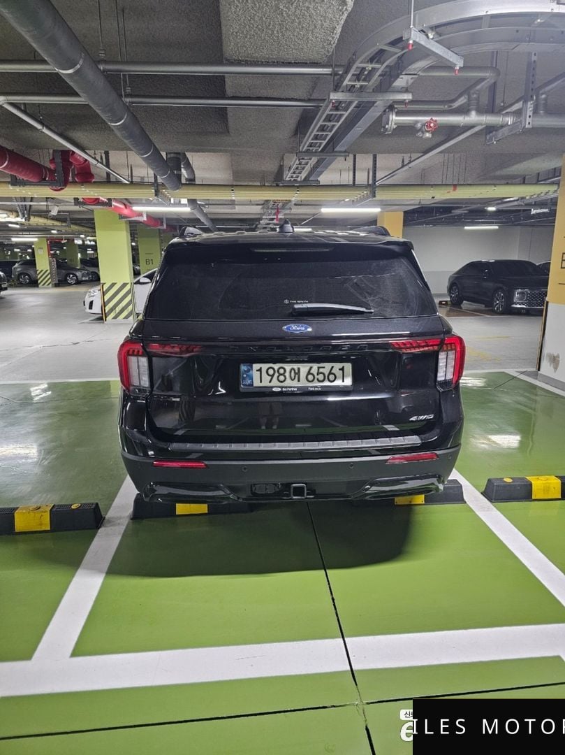 Ford Explorer 2025 — миниатюра 3