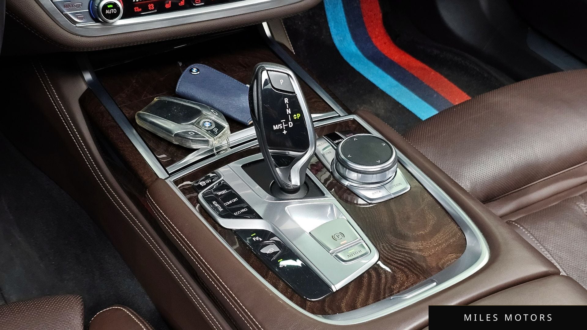 BMW 7 Series (G11) 2016 — миниатюра 9