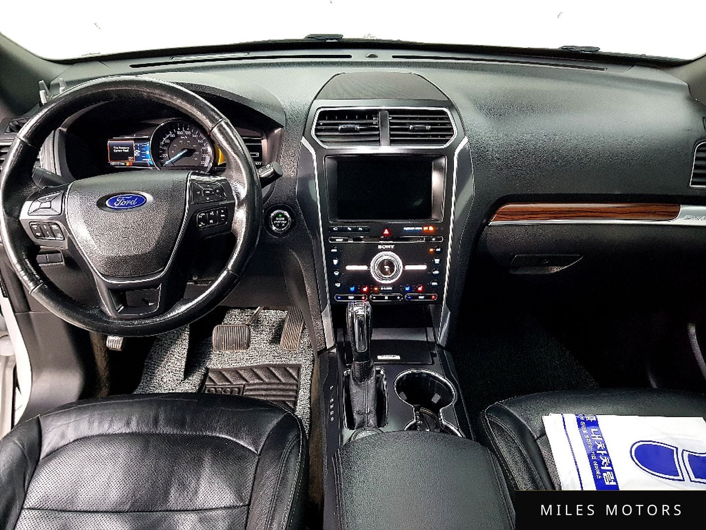 Ford Explorer 2017 — миниатюра 5