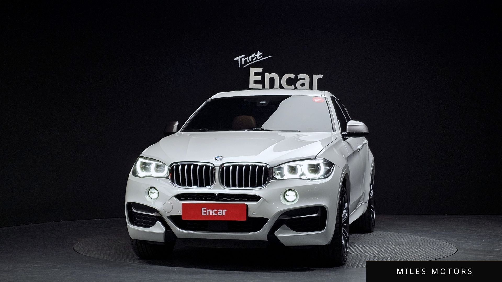 BMW X6 (F16) 2017 — миниатюра 3