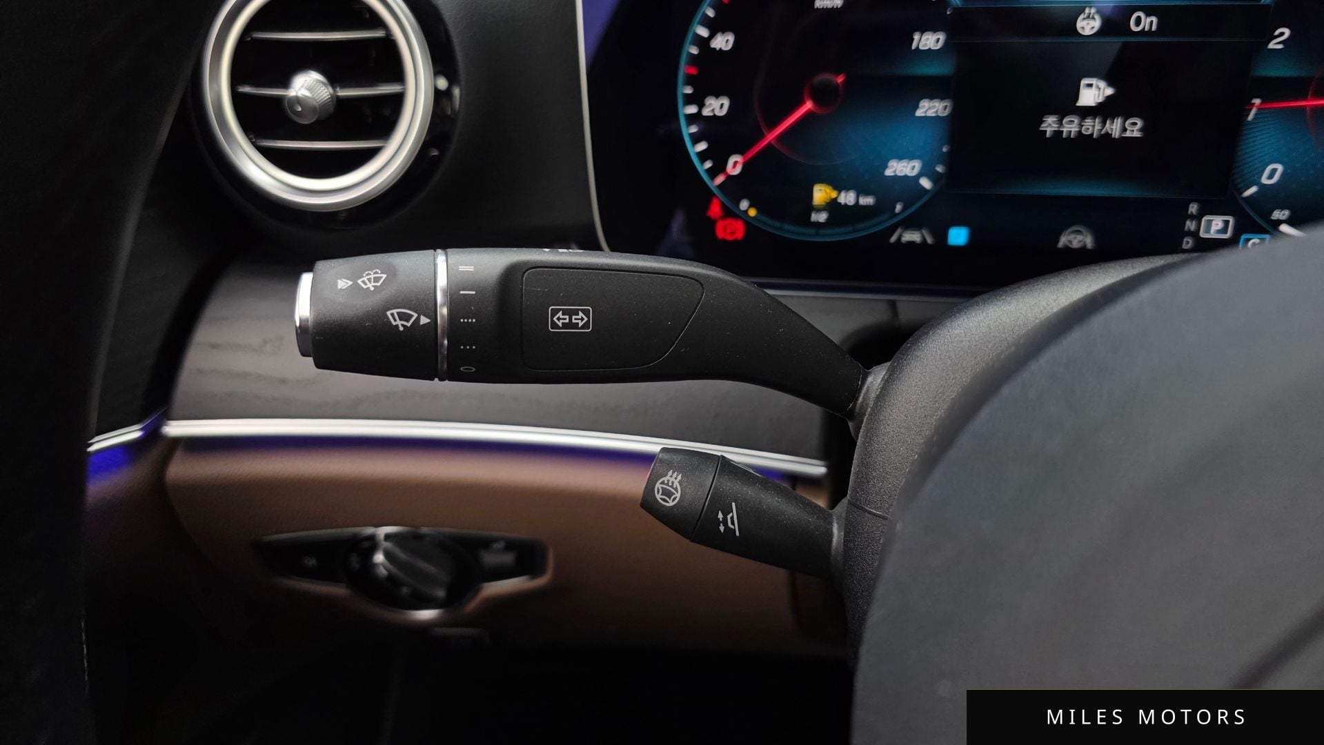 Mercedes-Benz E-Class W213 2022 — миниатюра 24