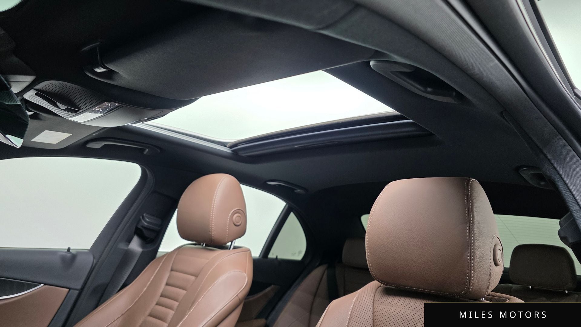 Mercedes-Benz E-Class W213 2022 — миниатюра 30