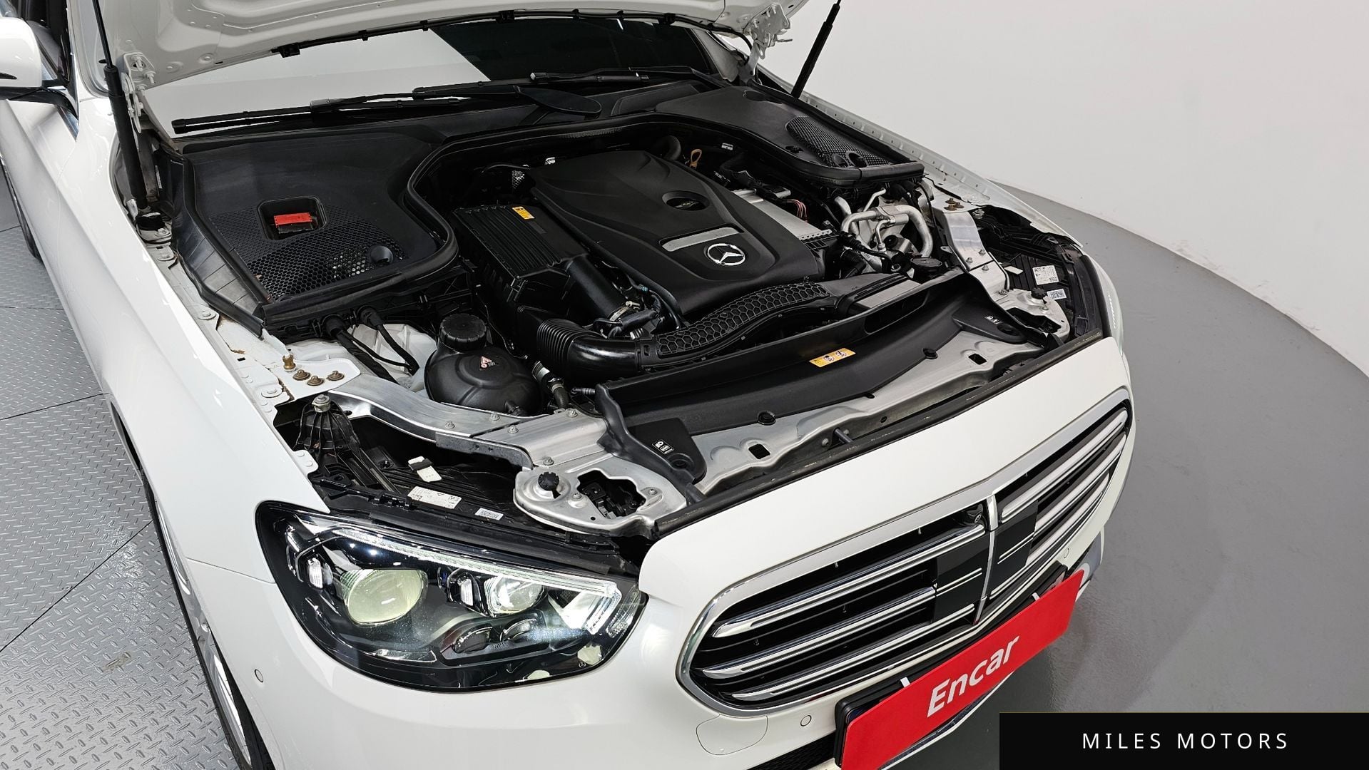 Mercedes-Benz E-Class W213 2023 — миниатюра 6