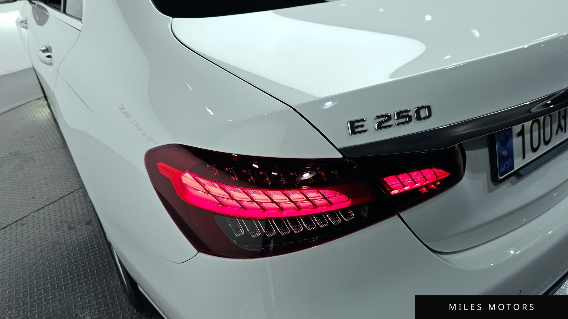 Mercedes-Benz E-Class W213 2023 — миниатюра 9