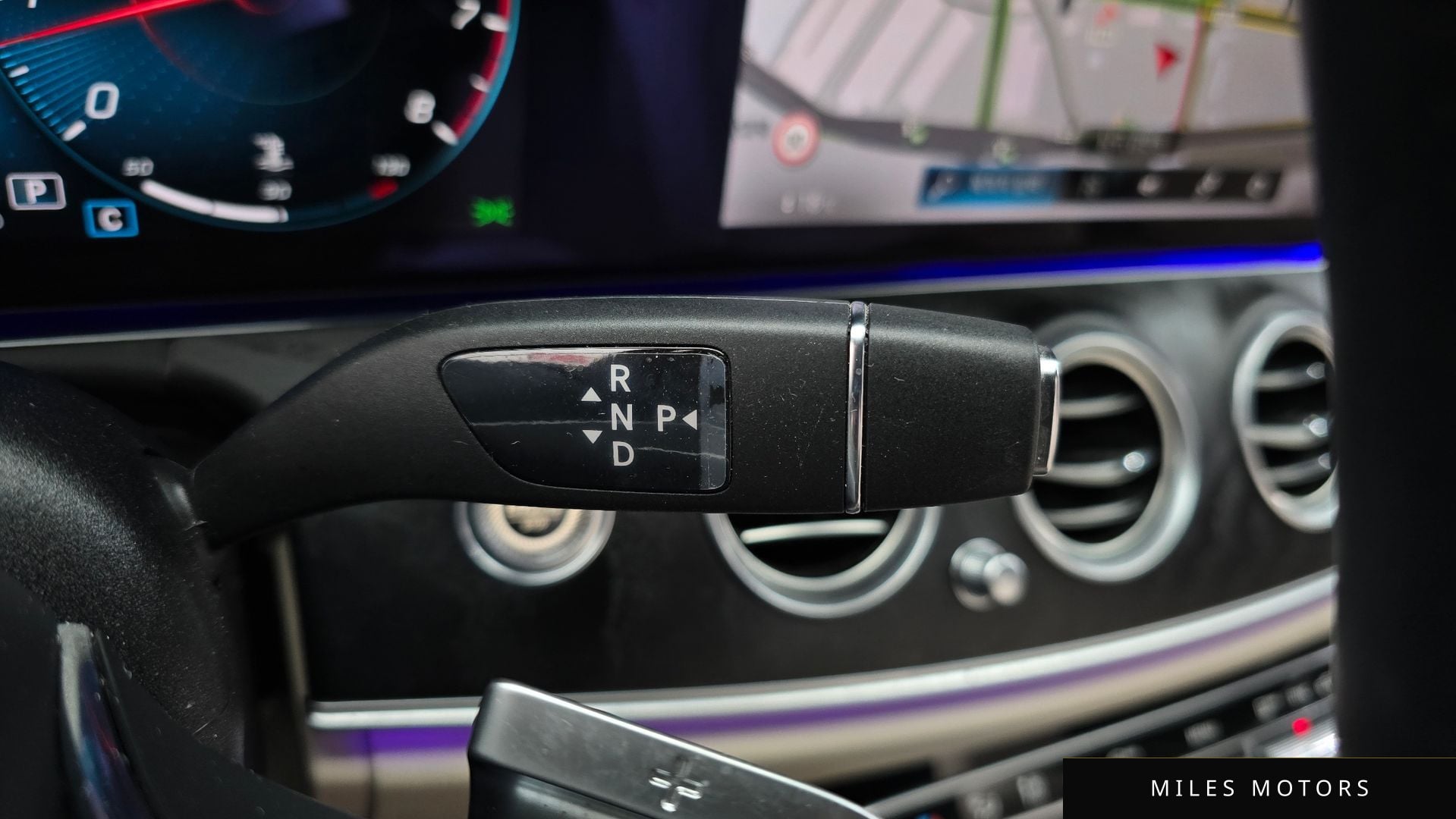 Mercedes-Benz E-Class W213 2023 — миниатюра 9