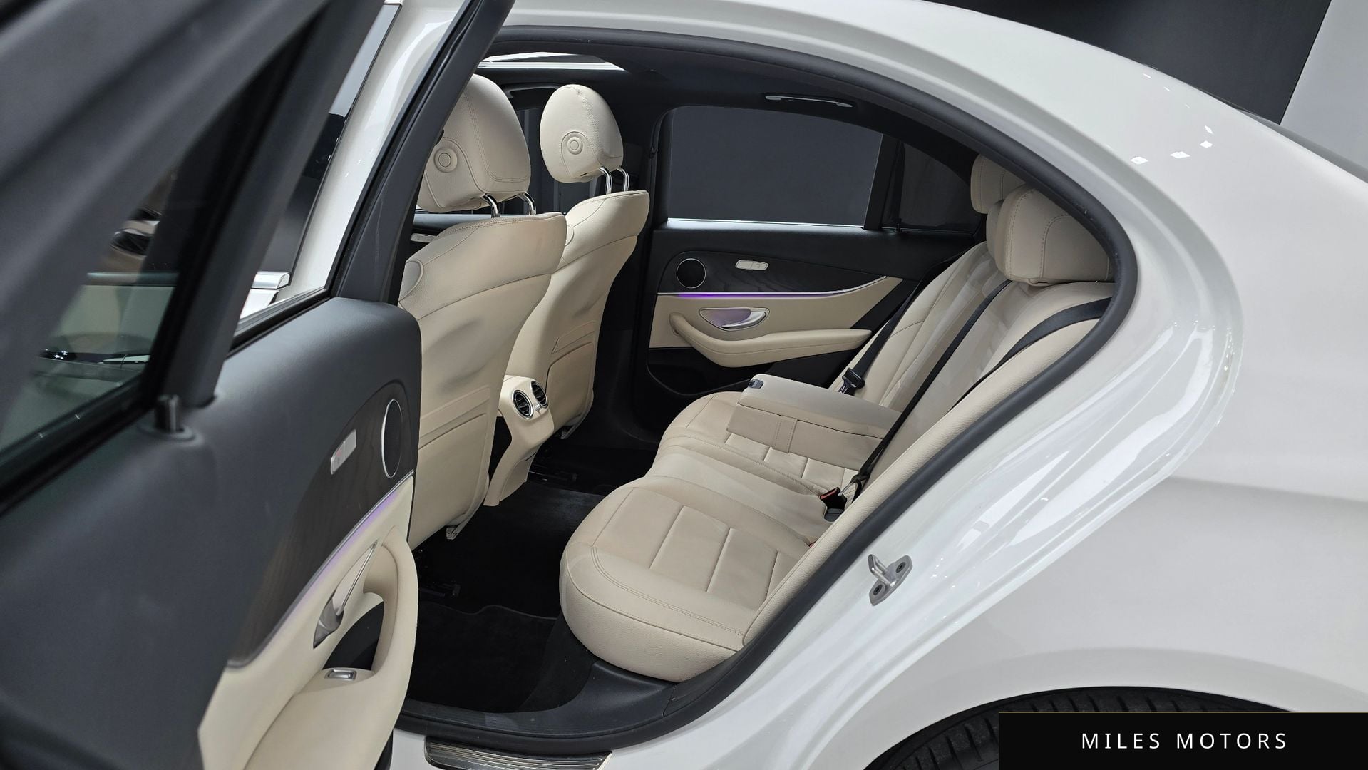 Mercedes-Benz E-Class W213 2023 — миниатюра 12