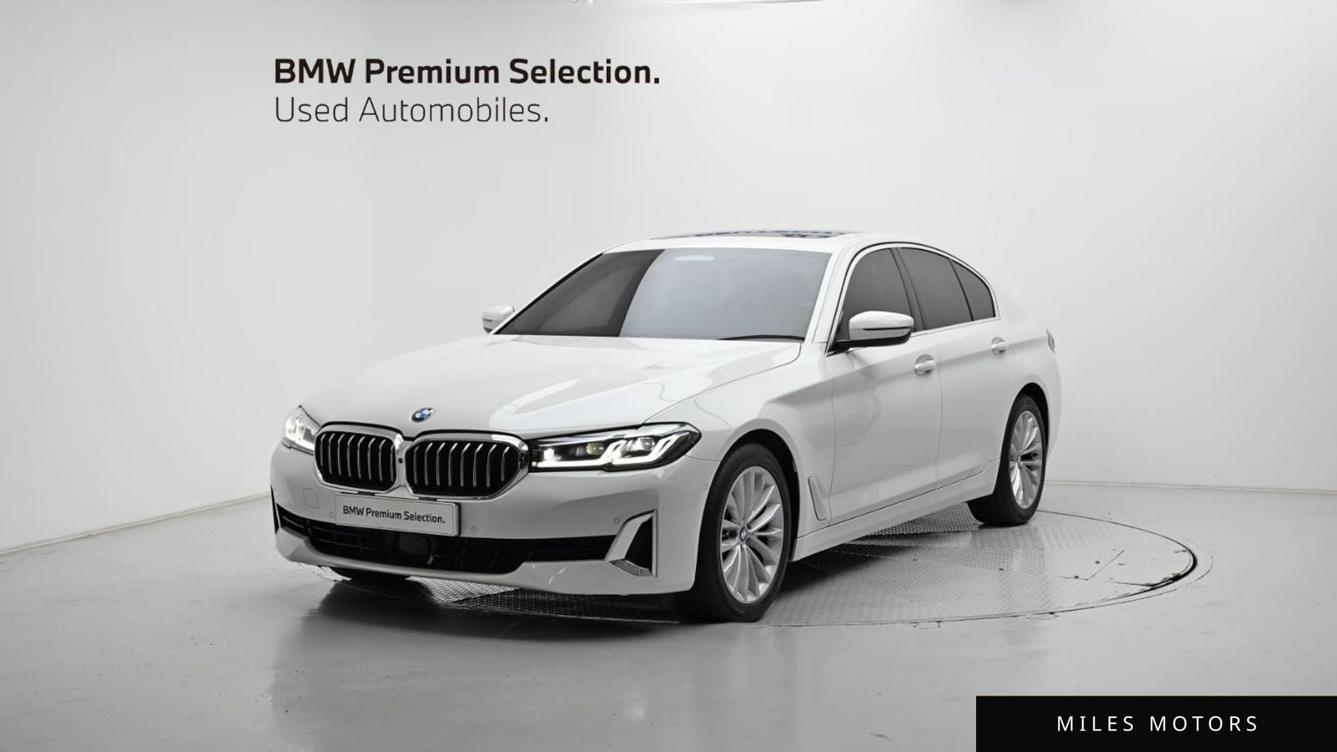 BMW 5 Series (G30) 2023 — фото 1 из 12