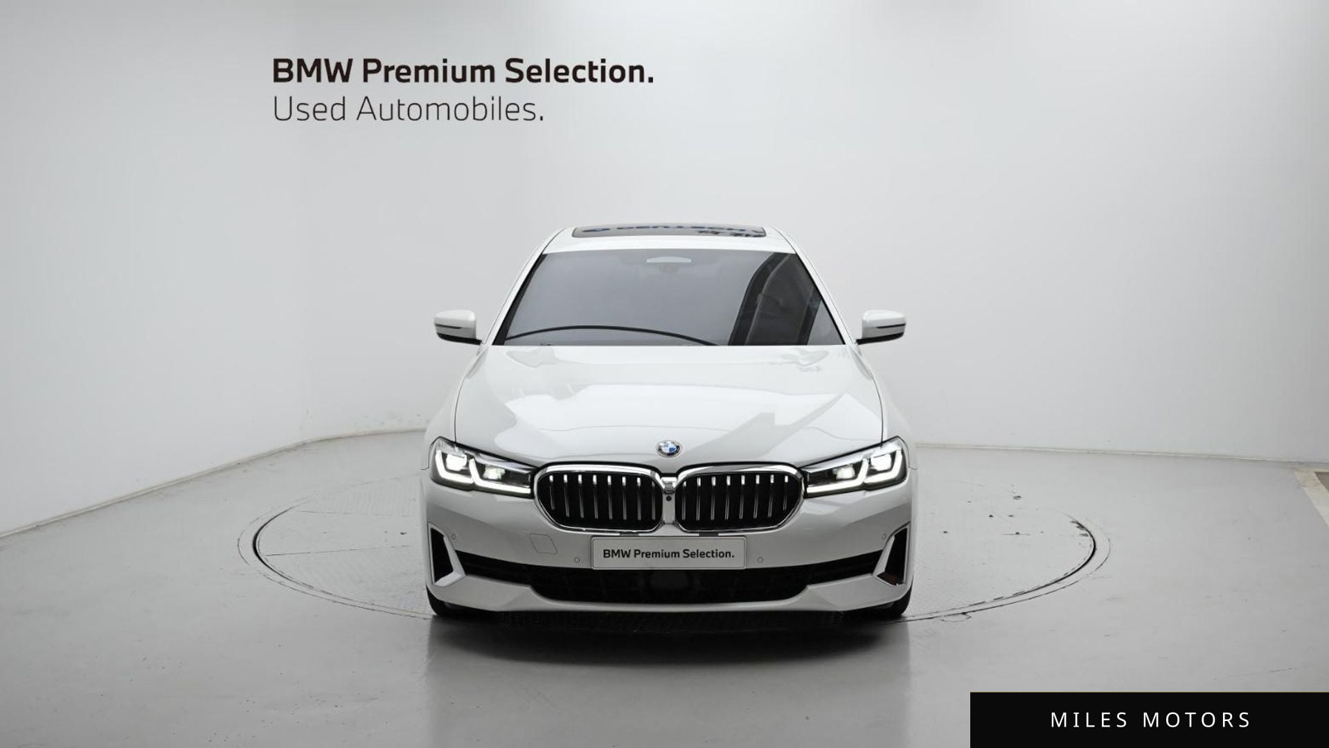BMW 5 Series (G30) 2023 — миниатюра 3