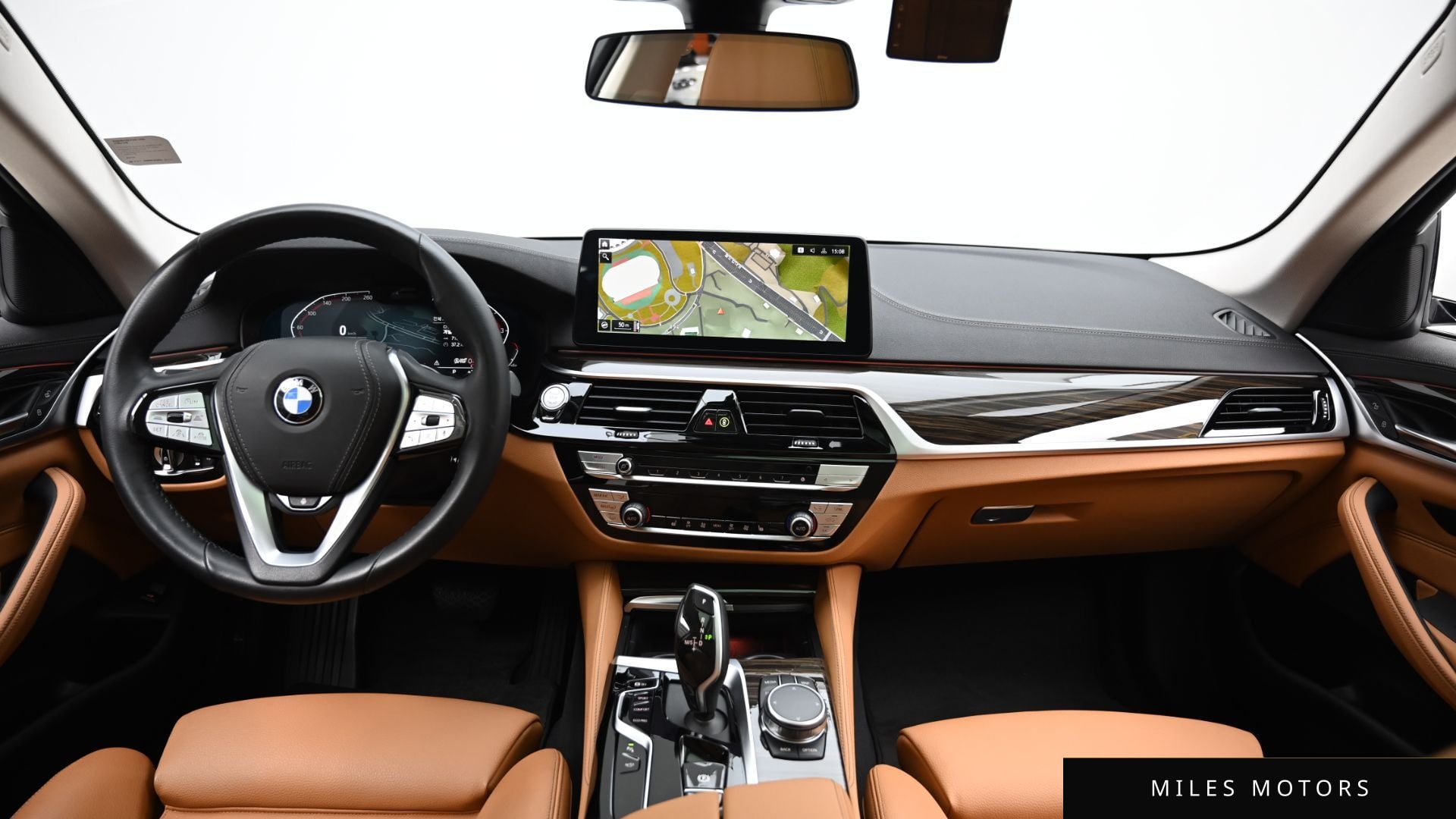 BMW 5 Series (G30) 2023 — миниатюра 7