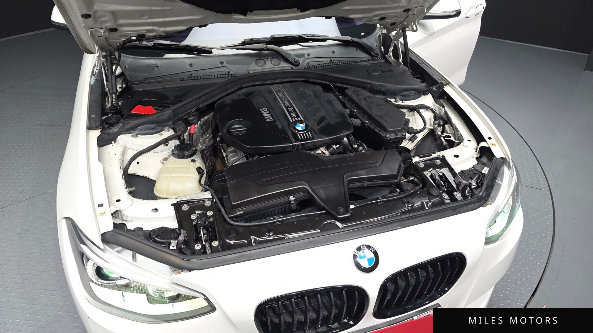 BMW 1 Series (F20) 2014 — миниатюра 6