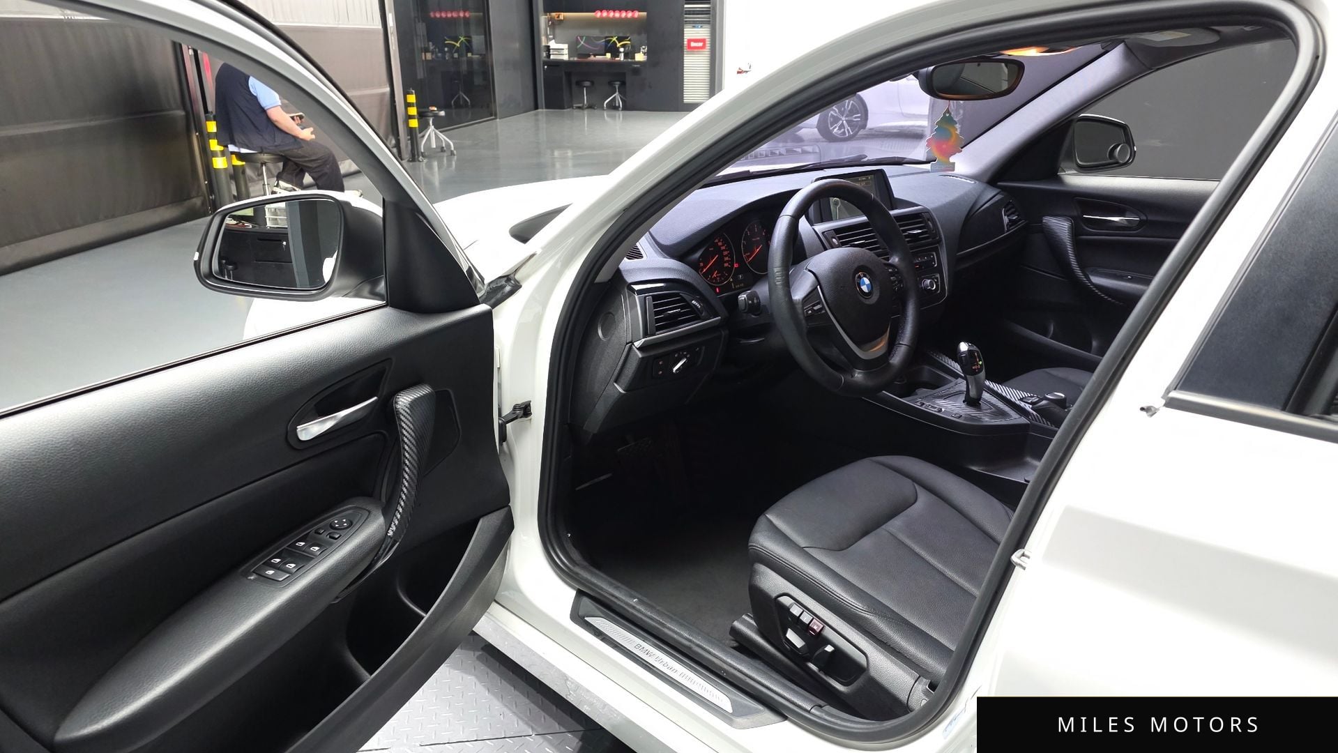 BMW 1 Series (F20) 2014 — миниатюра 10