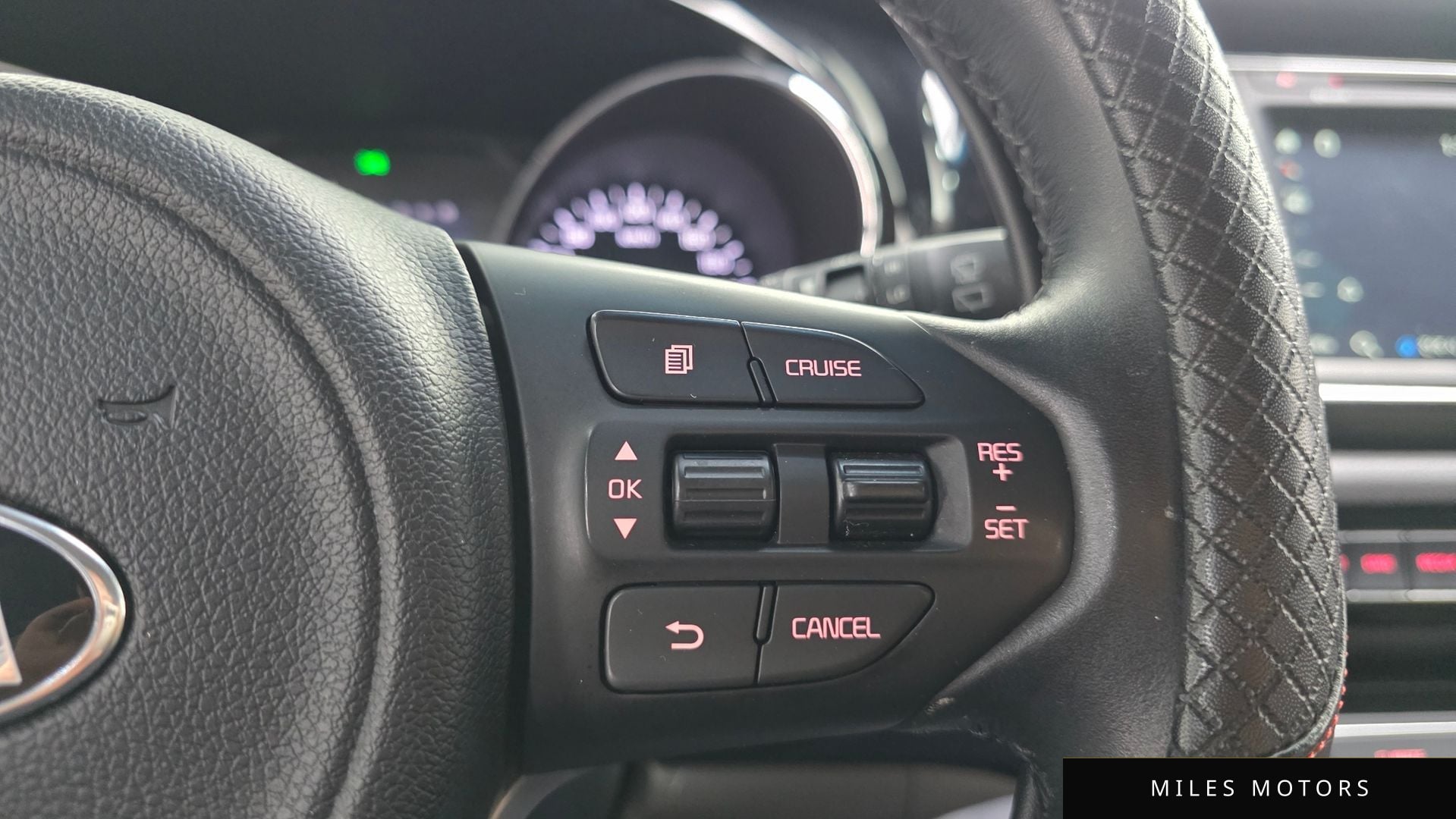 Kia Canival 2016 — миниатюра 21