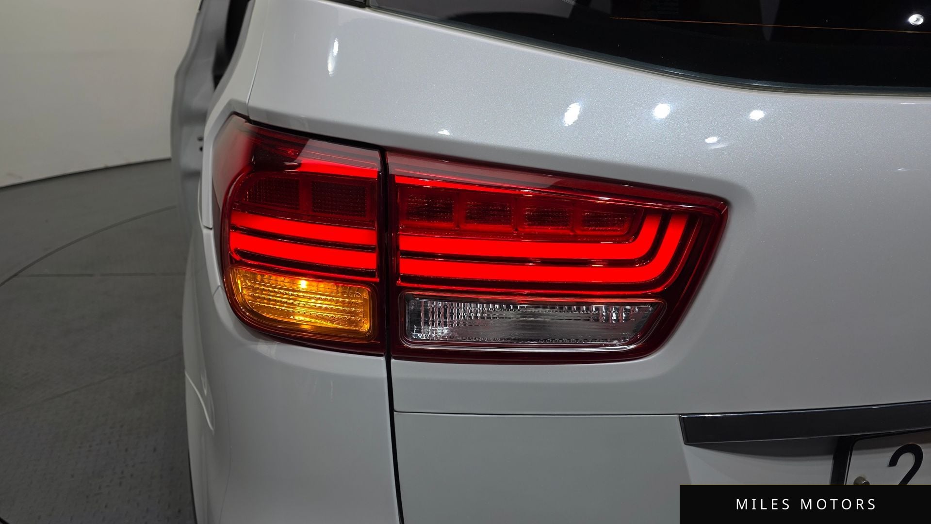 Kia Canival 2016 — миниатюра 9