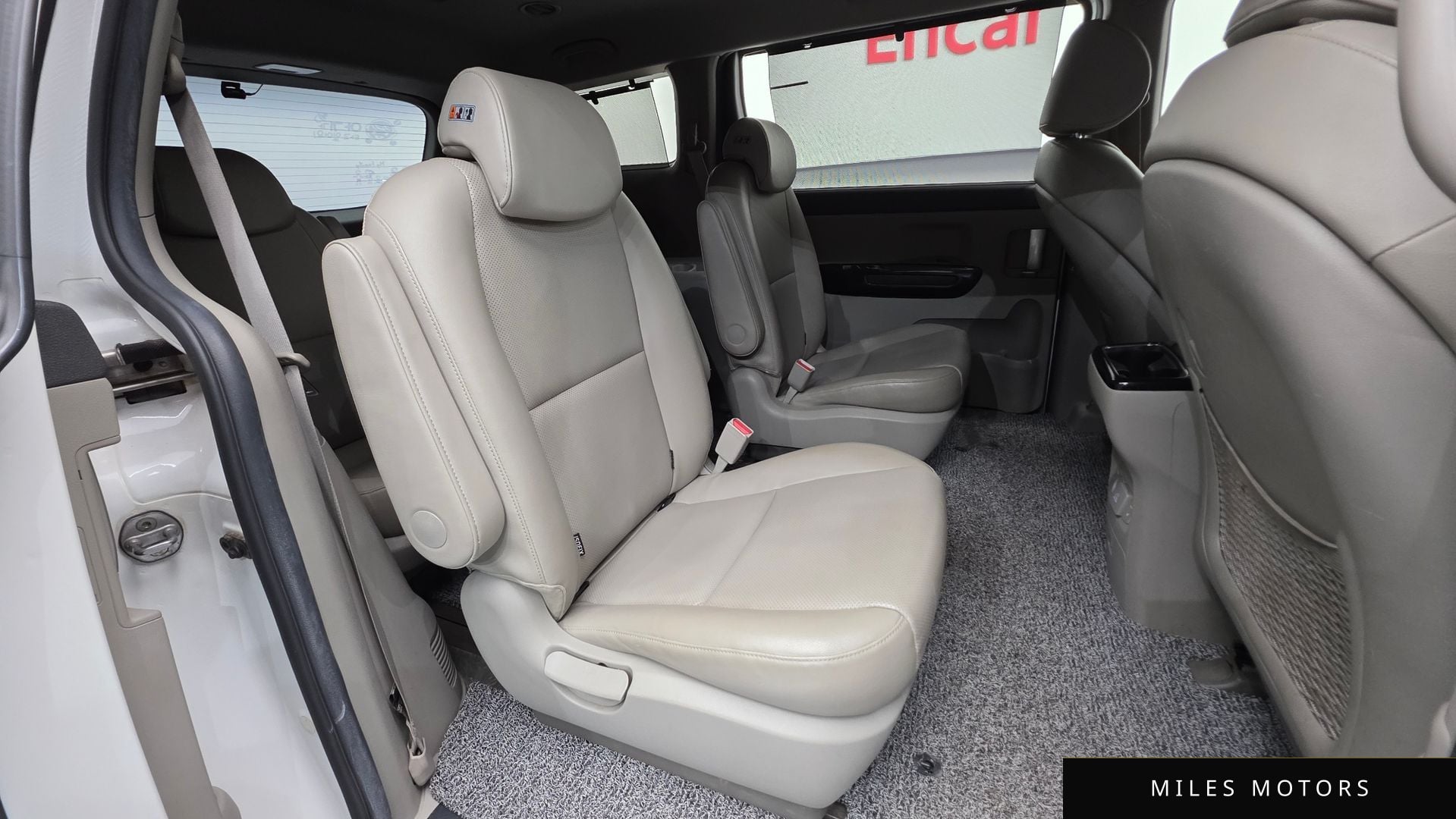 Kia Canival 2016 — миниатюра 29
