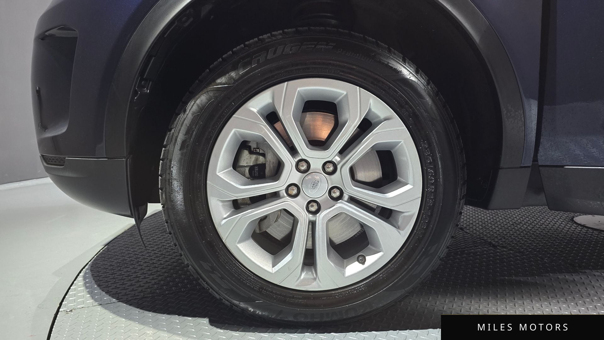Land Rover Discovery Sport 2020 — миниатюра 5