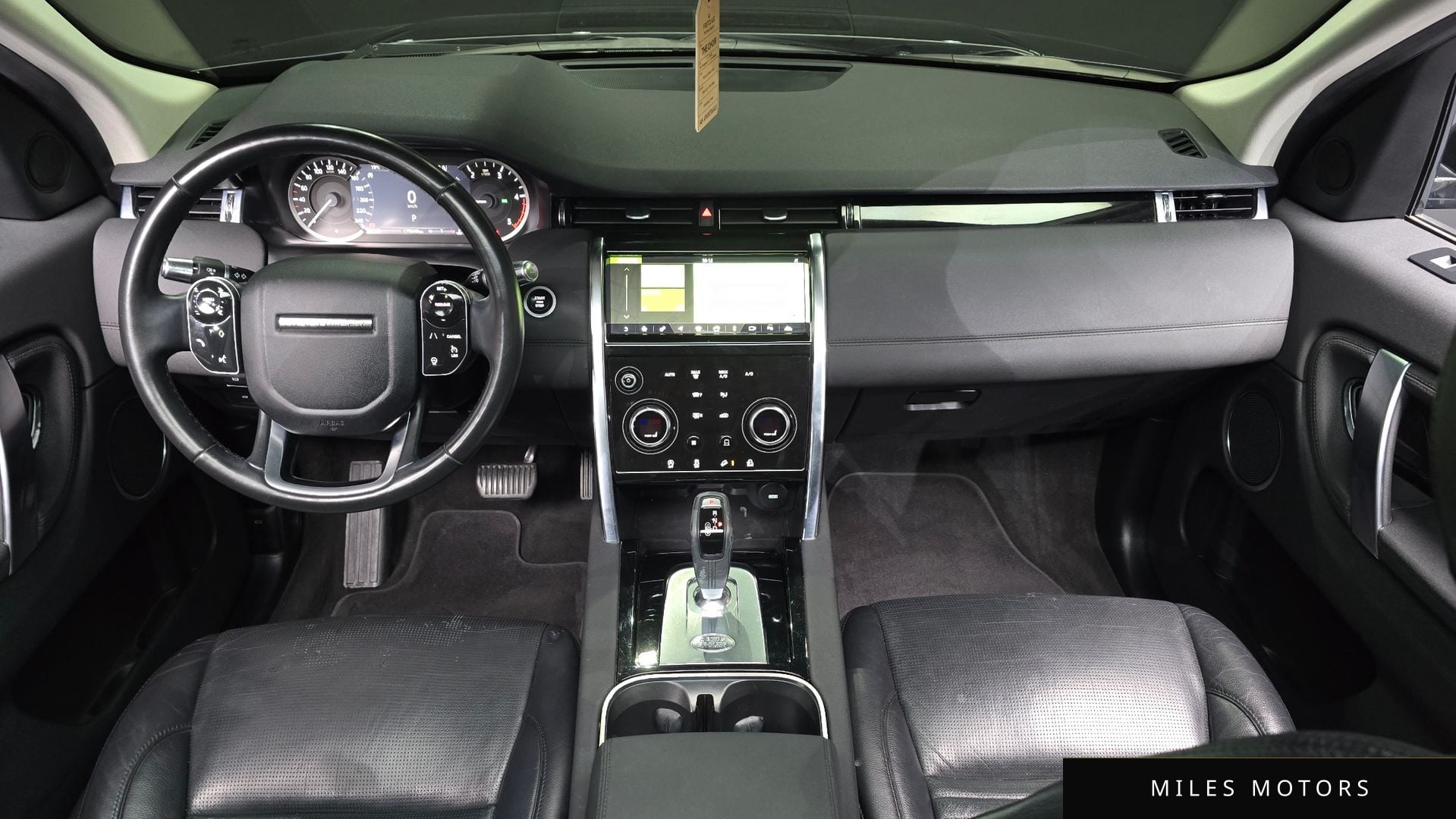 Land Rover Discovery Sport 2020 — миниатюра 10