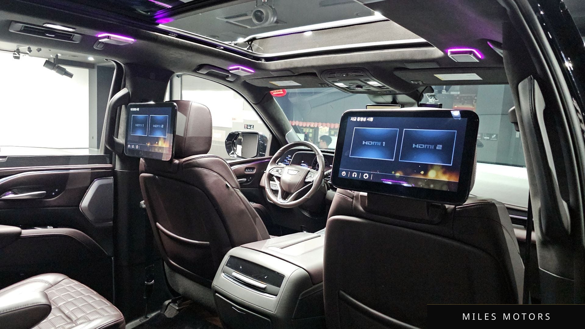 Cadillac 에스컬레이드 2023 — миниатюра 23