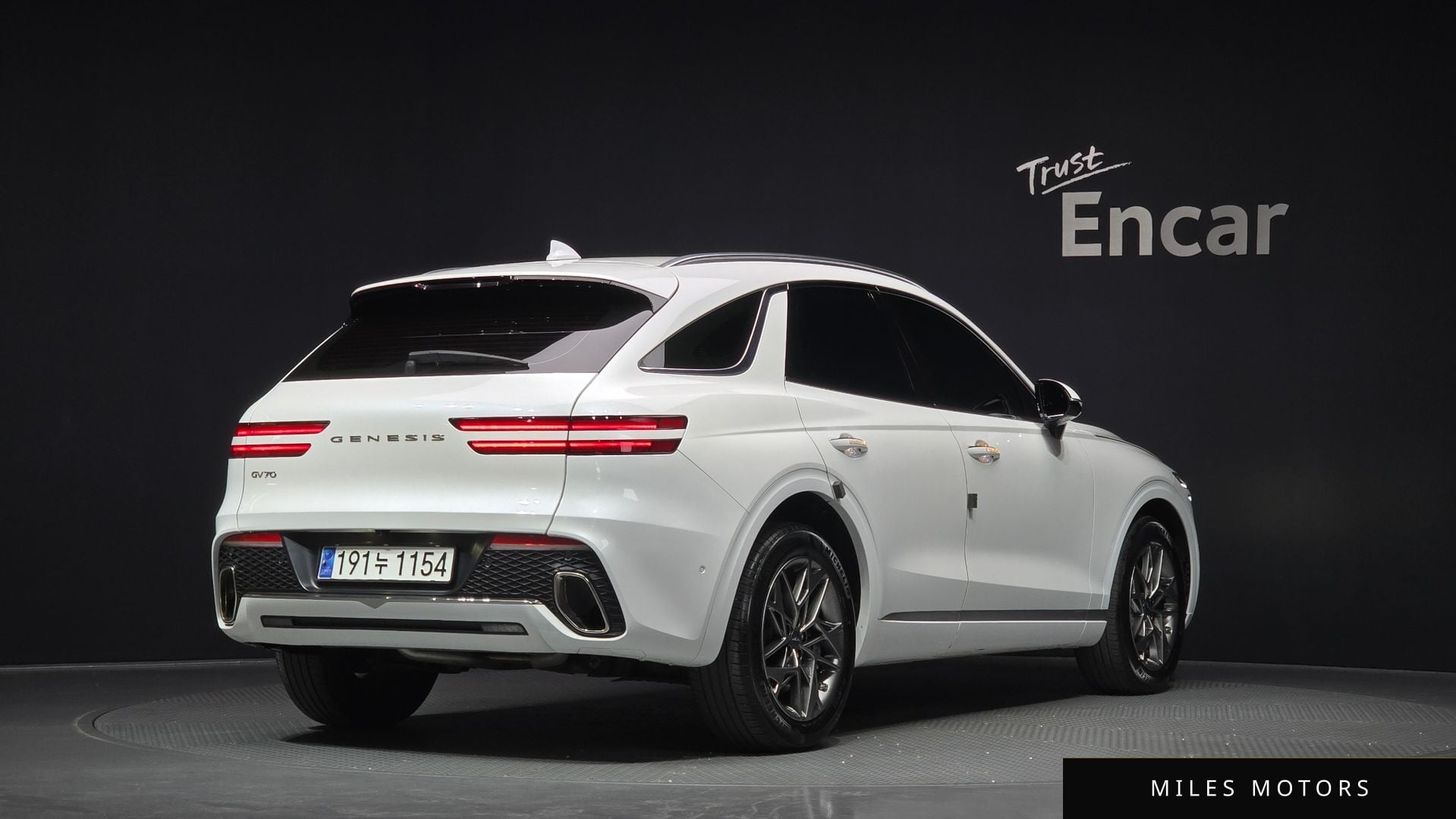 Genesis GV70 2024 — миниатюра 2