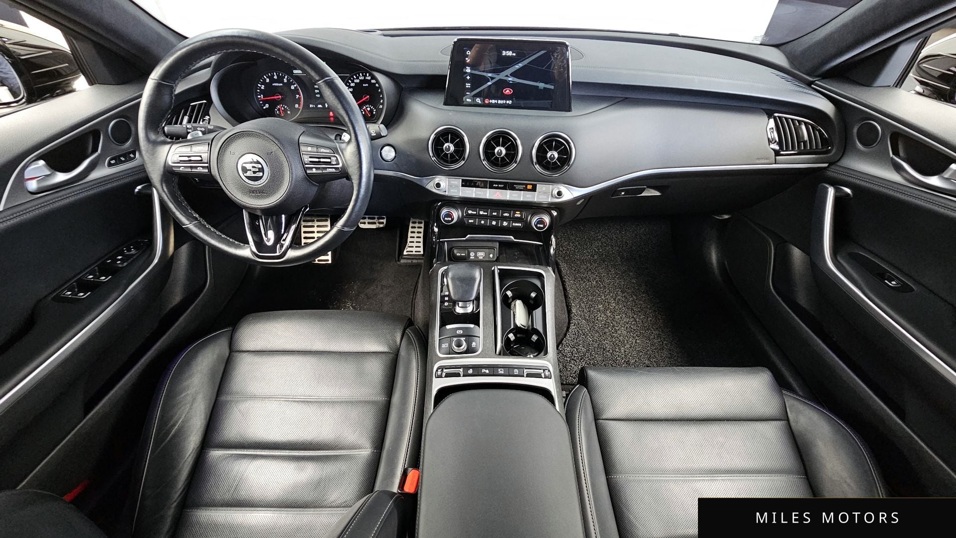 Kia Stinger 2019 — миниатюра 10