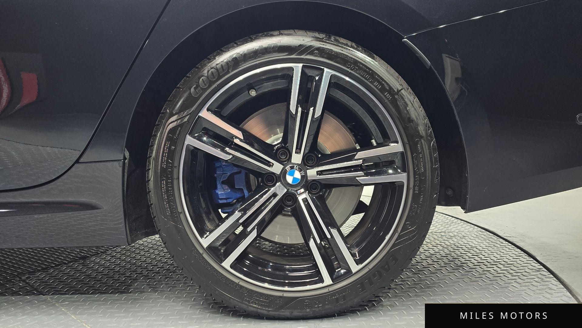 BMW 3 Series (G20) 2025 — миниатюра 6