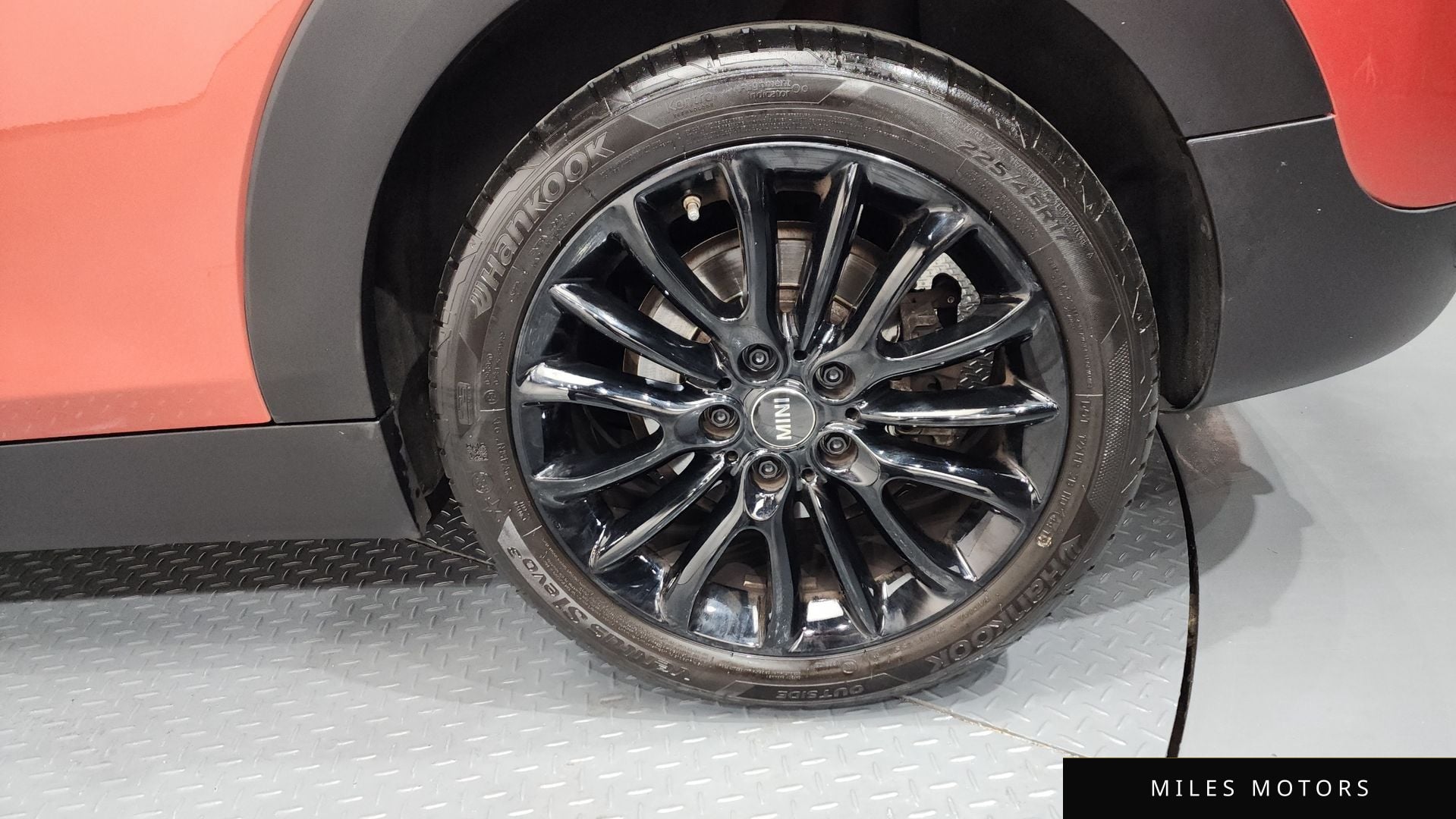 MINI 쿠퍼 클럽맨 2020 — миниатюра 6