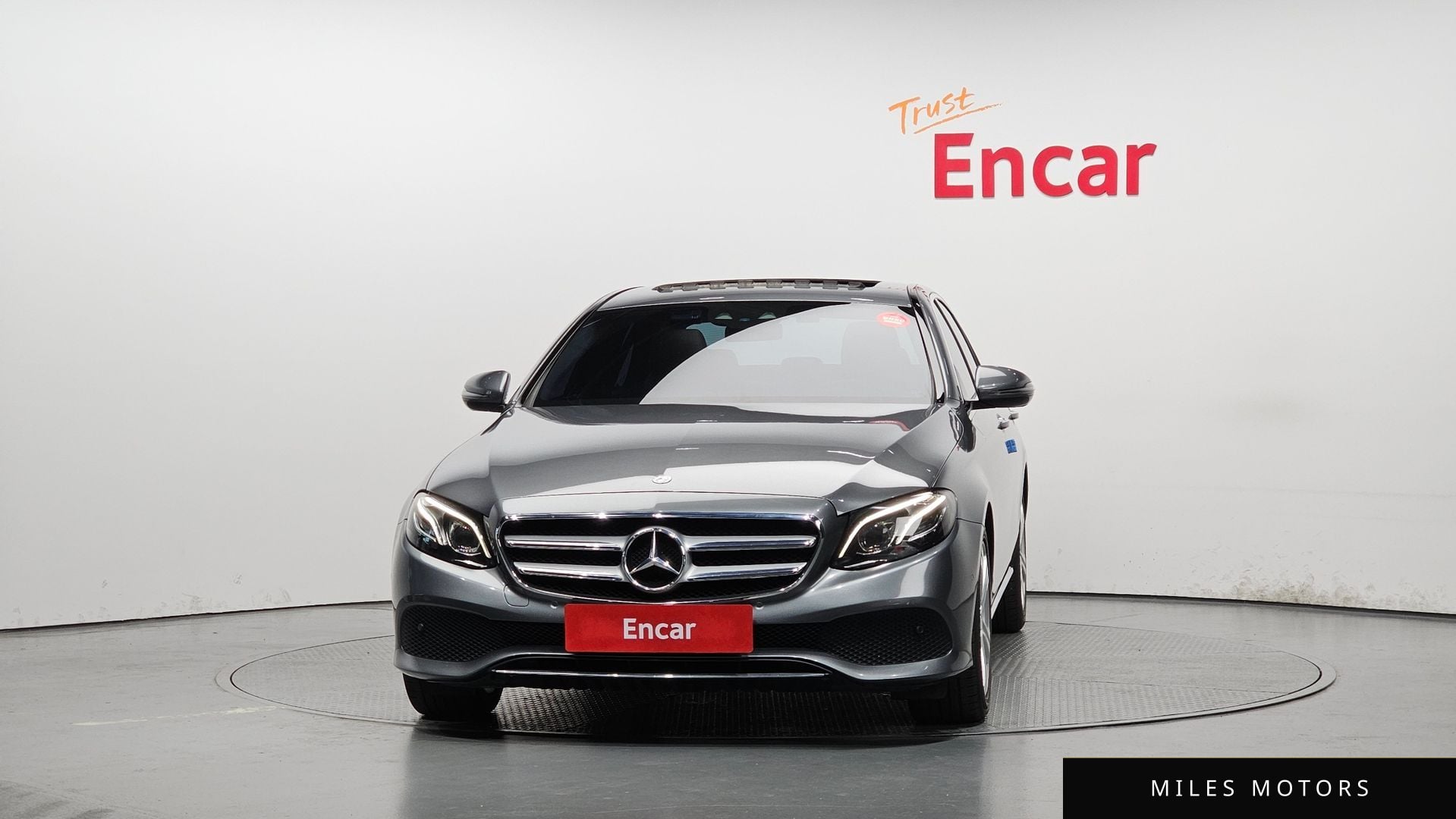 Mercedes-Benz E-Class W213 2017 — миниатюра 3