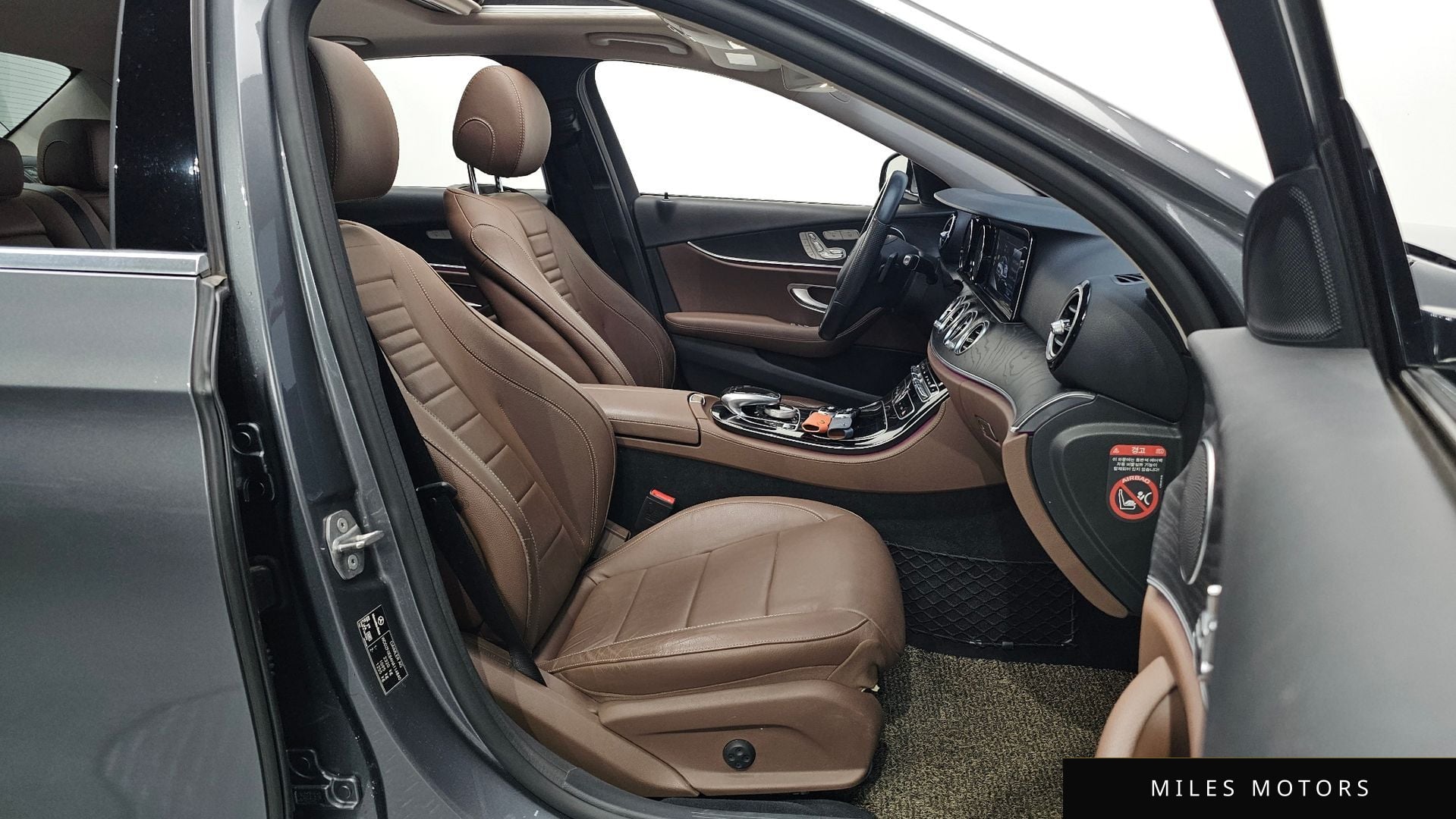 Mercedes-Benz E-Class W213 2017 — миниатюра 10