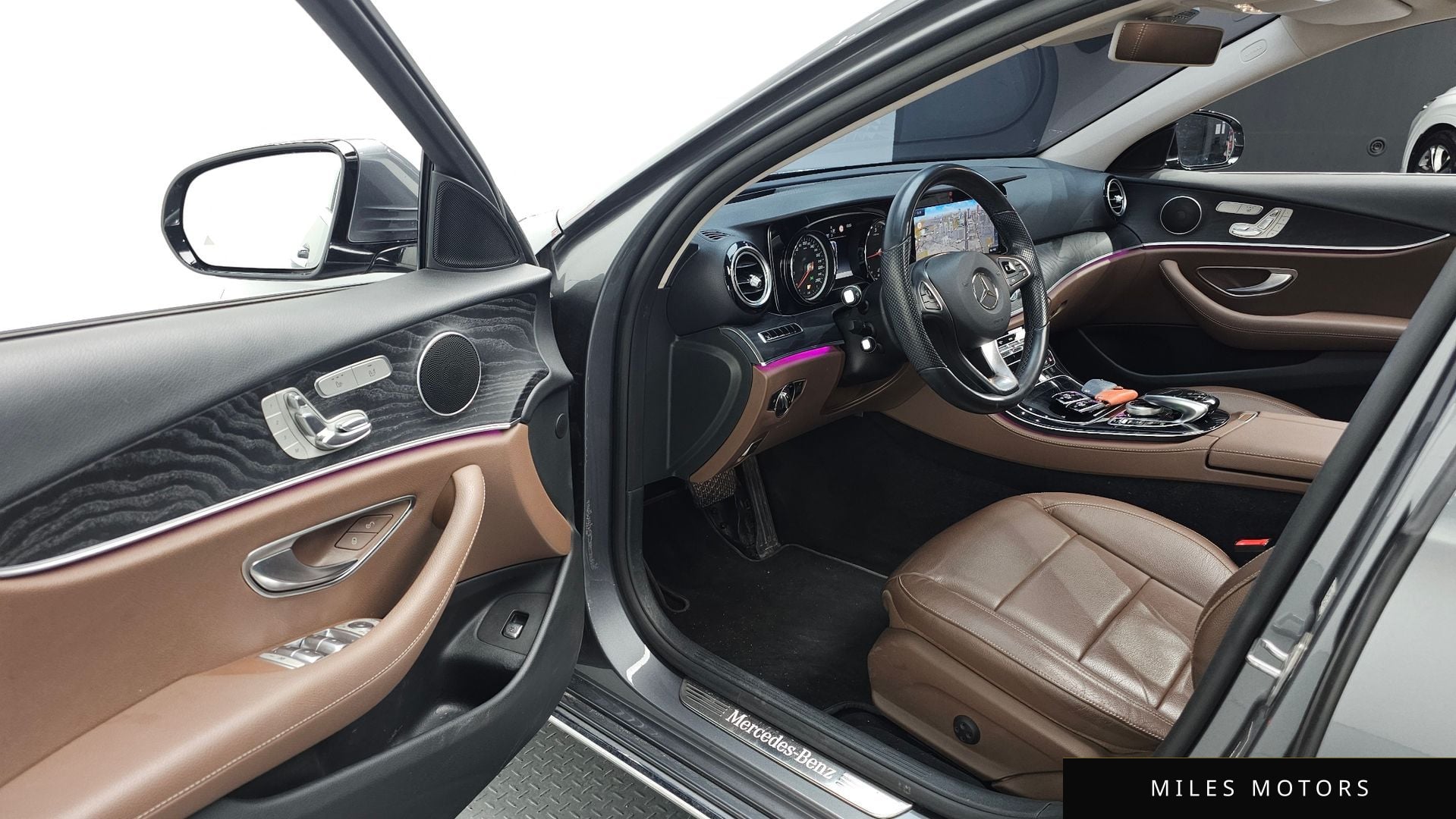 Mercedes-Benz E-Class W213 2017 — миниатюра 11