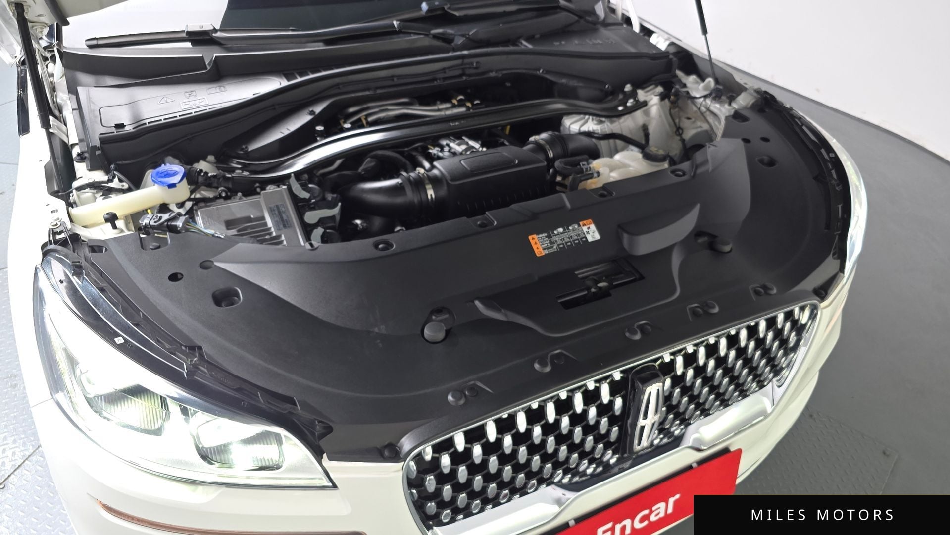 Lincoln Aviator 2023 — миниатюра 6