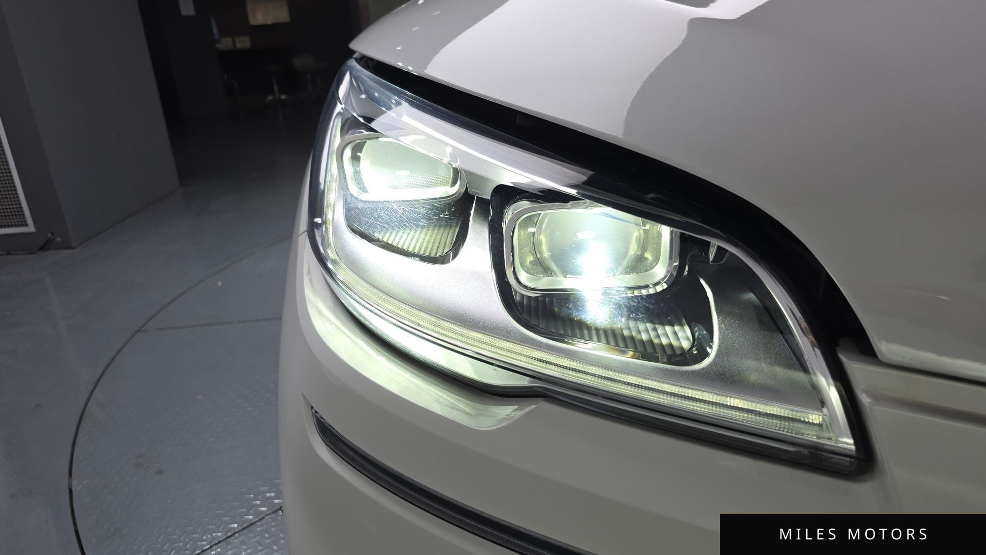 Lincoln Aviator 2023 — миниатюра 8