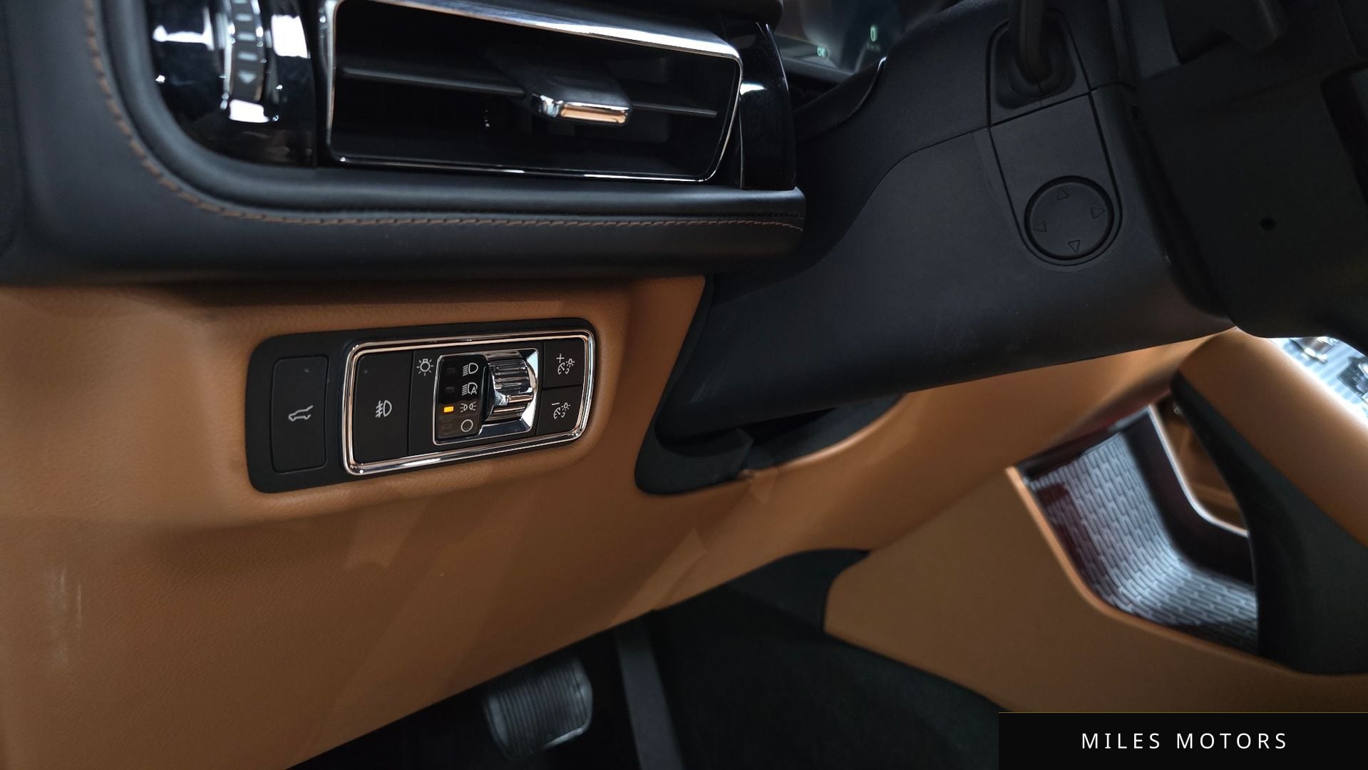 Lincoln Aviator 2023 — миниатюра 31