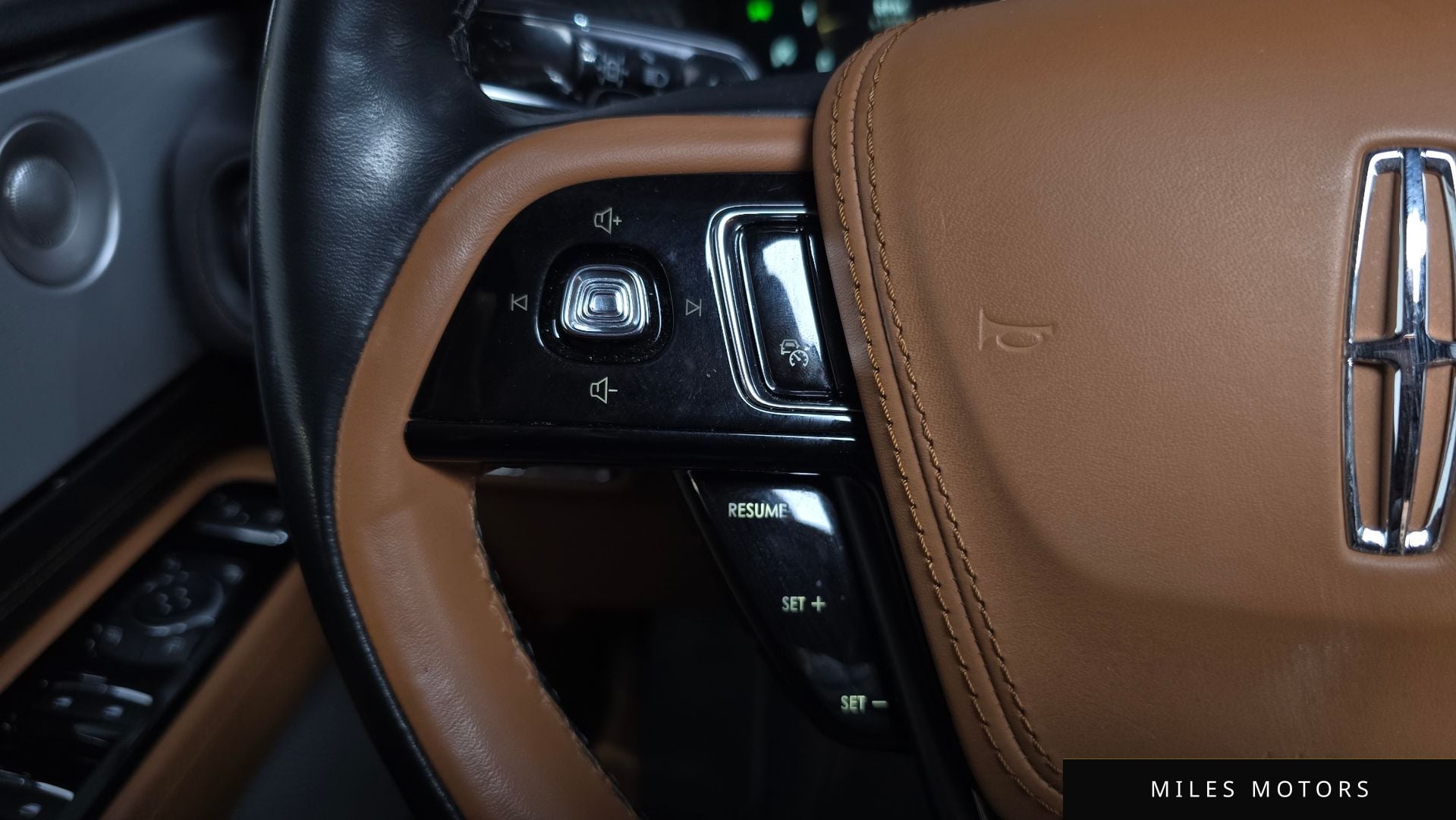 Lincoln Aviator 2023 — миниатюра 35