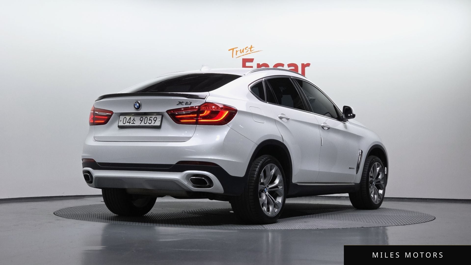 BMW X6 (F16) 2018 — миниатюра 2