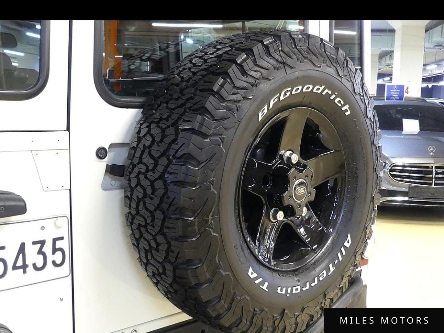 Land Rover Defender 2010 — миниатюра 4