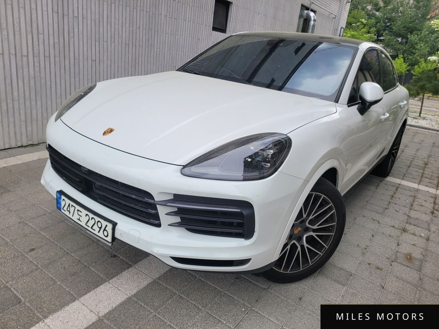 Porsche Cayenne 2023 — фото 1 из 9