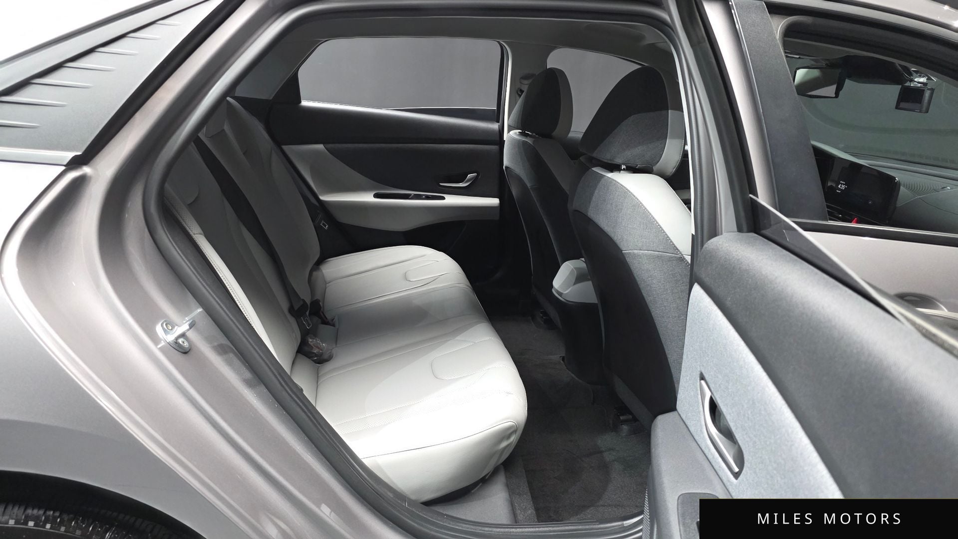 Hyundai 아반떼 (CN7) 2021 — миниатюра 18