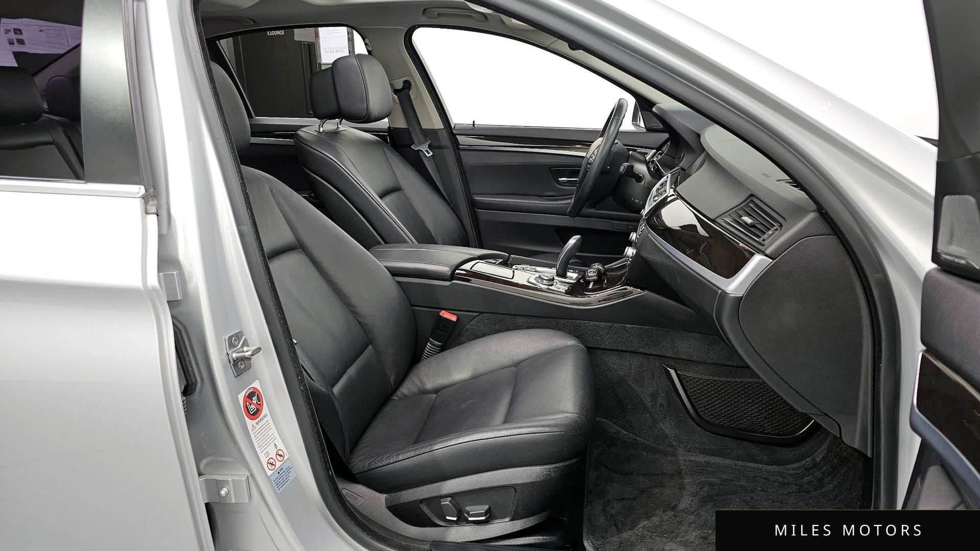 BMW 5 Series (F10) 2012 — миниатюра 12