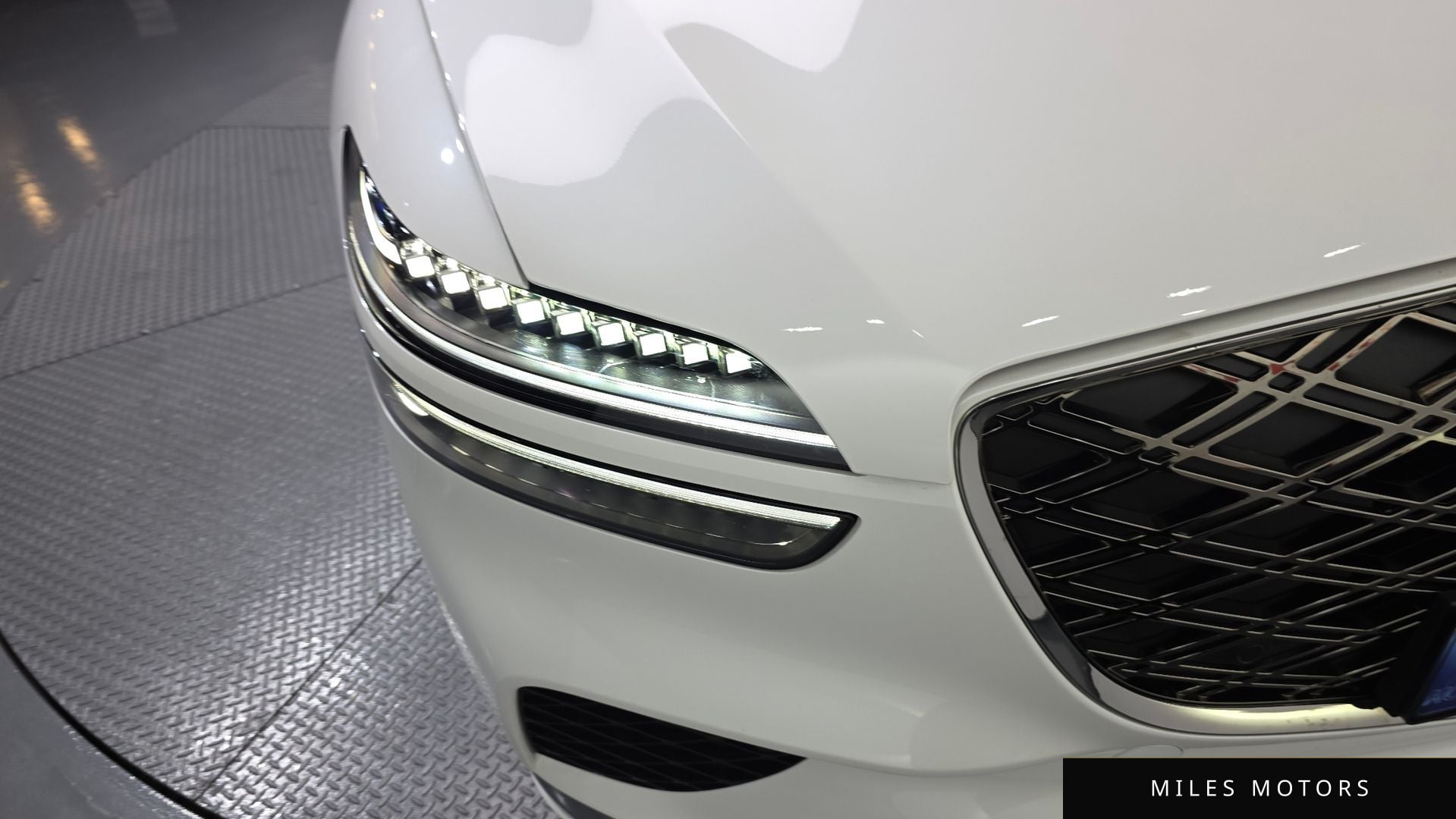 Genesis GV70 2026 — миниатюра 8